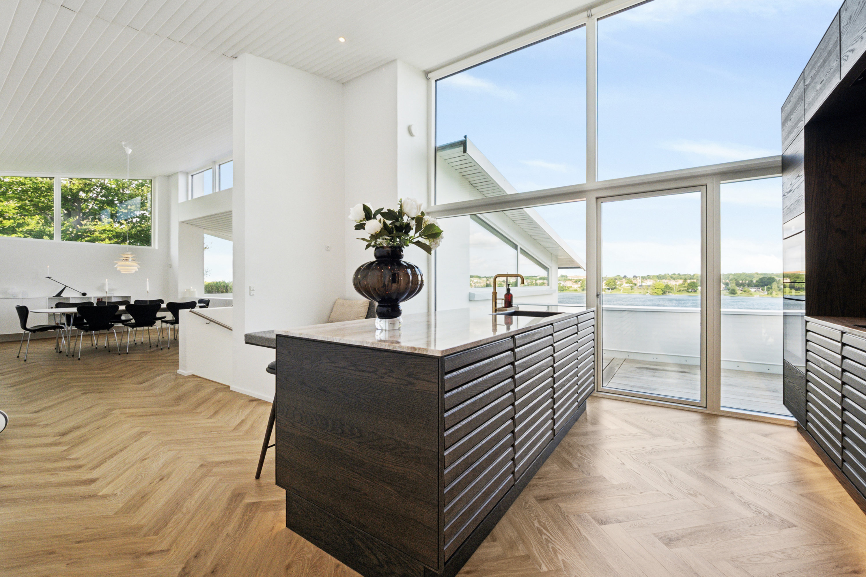 Fremhævet stue billede i fuldskærmstilstand. Billede af Nørresøvej 32, 8800 Viborg