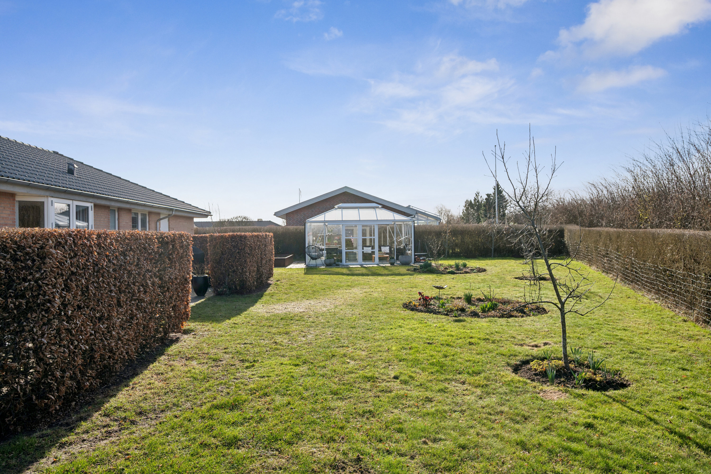 Fremhævet andet billede i fuldskærmstilstand. Billede af Søndermarken 97, Søften, 8382 Hinnerup