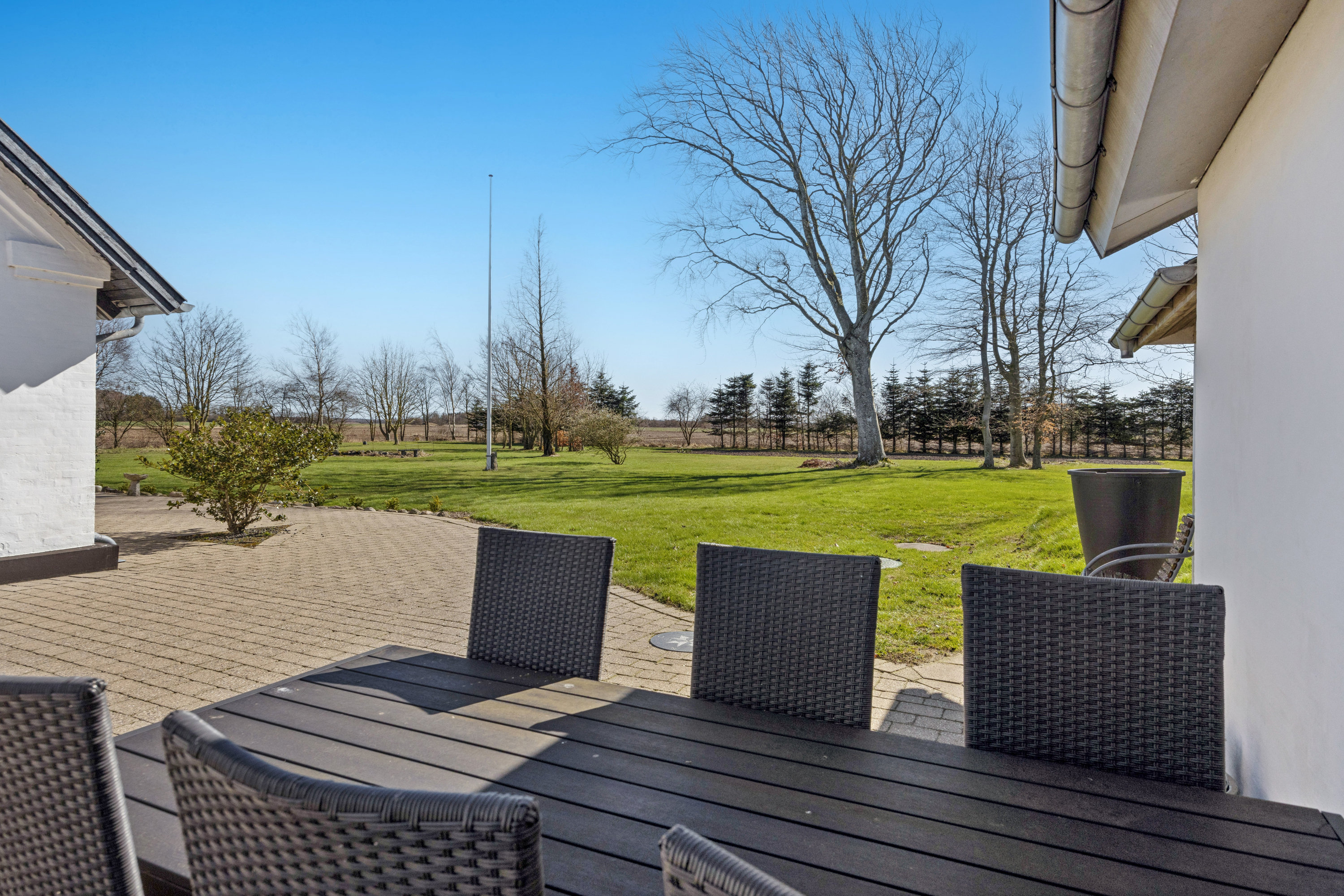 Fremhævet terrasse billede i fuldskærmstilstand. Billede af Houvej 225, 9362 Gandrup