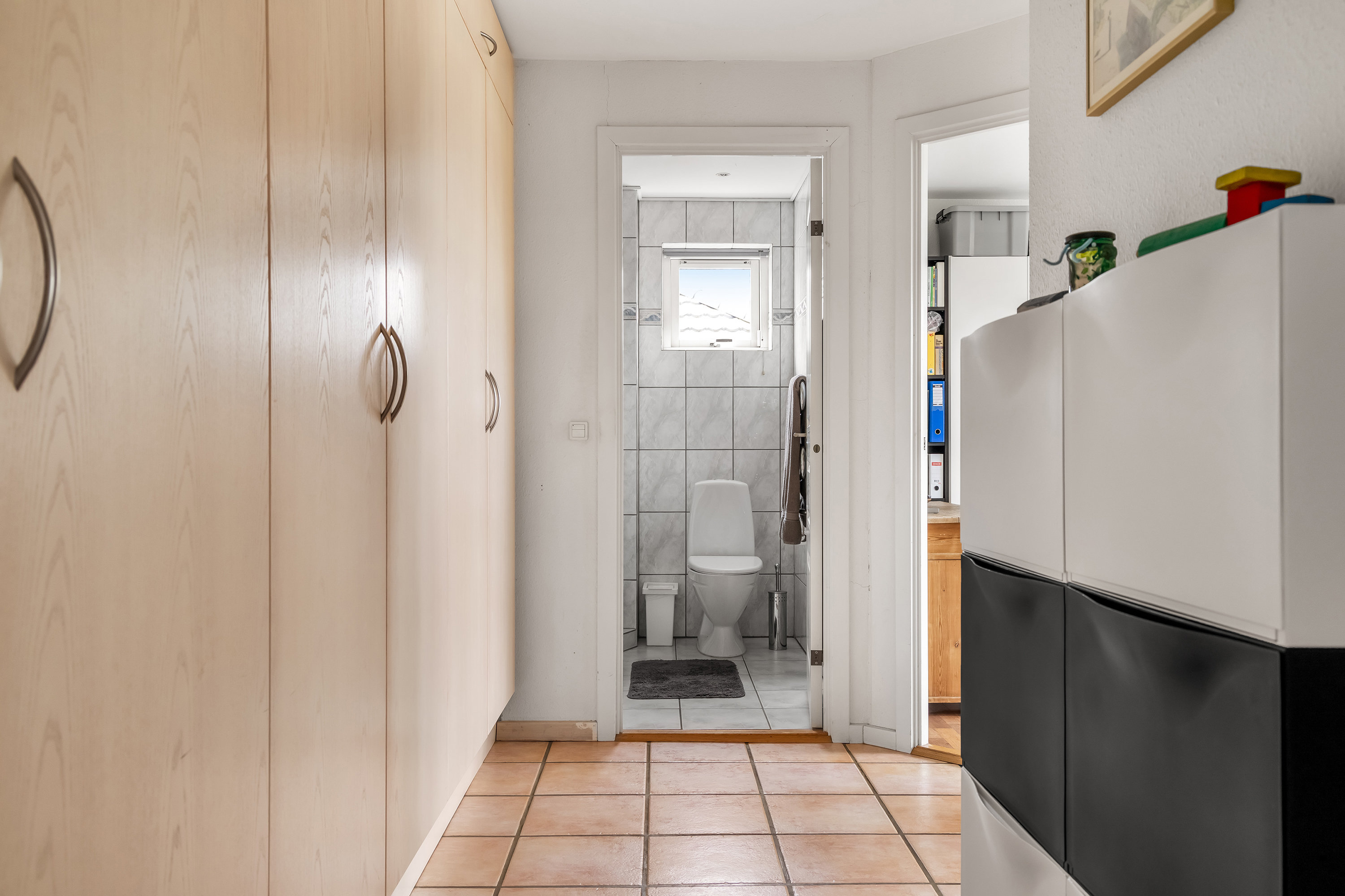 Fremhævet gang billede i fuldskærmstilstand. Billede af Fasanvej 25, 3660 Stenløse