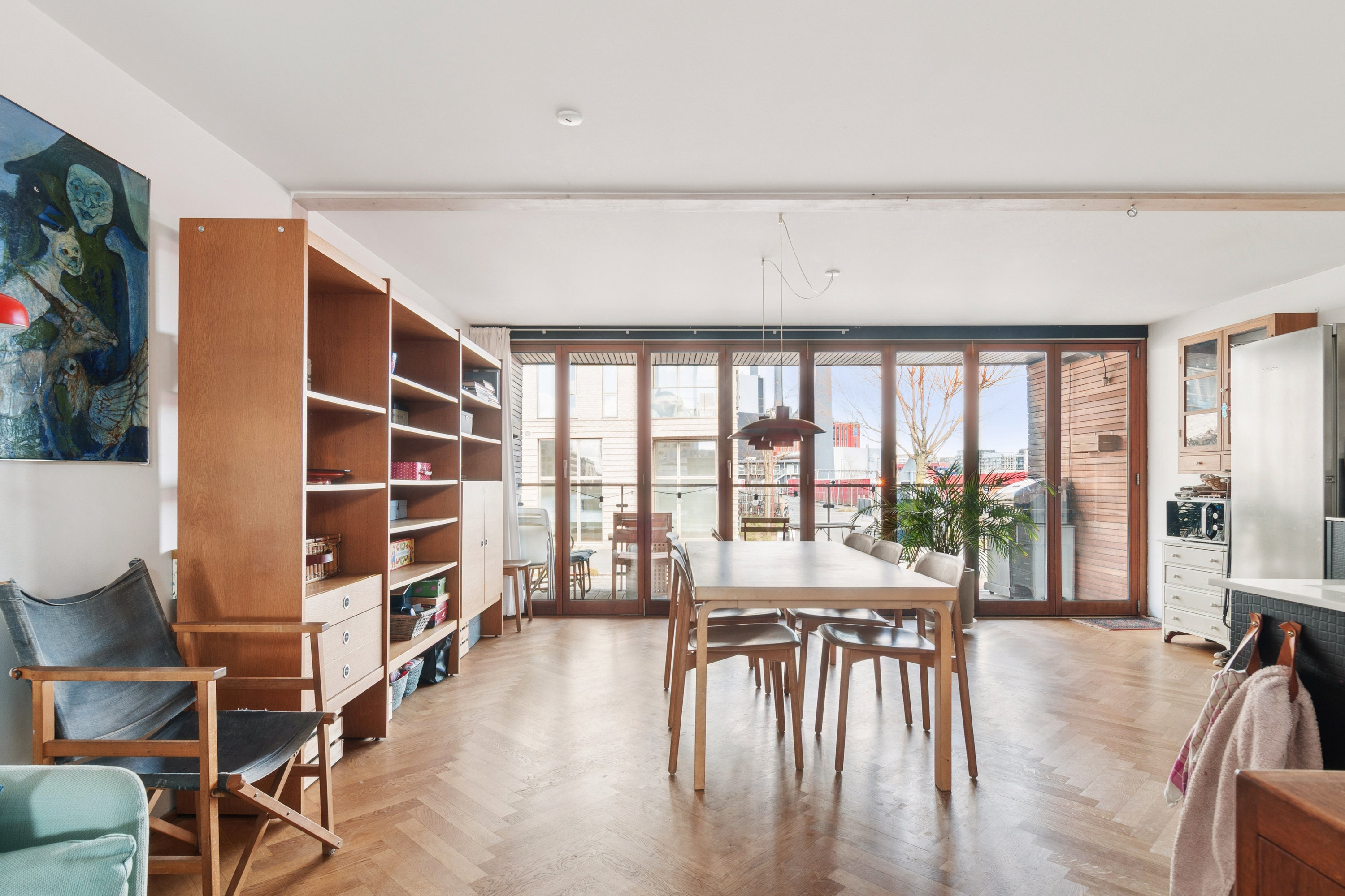 Fremhævet stue billede i fuldskærmstilstand. Billede af Linus Paulings Vej 1, 2450 København SV