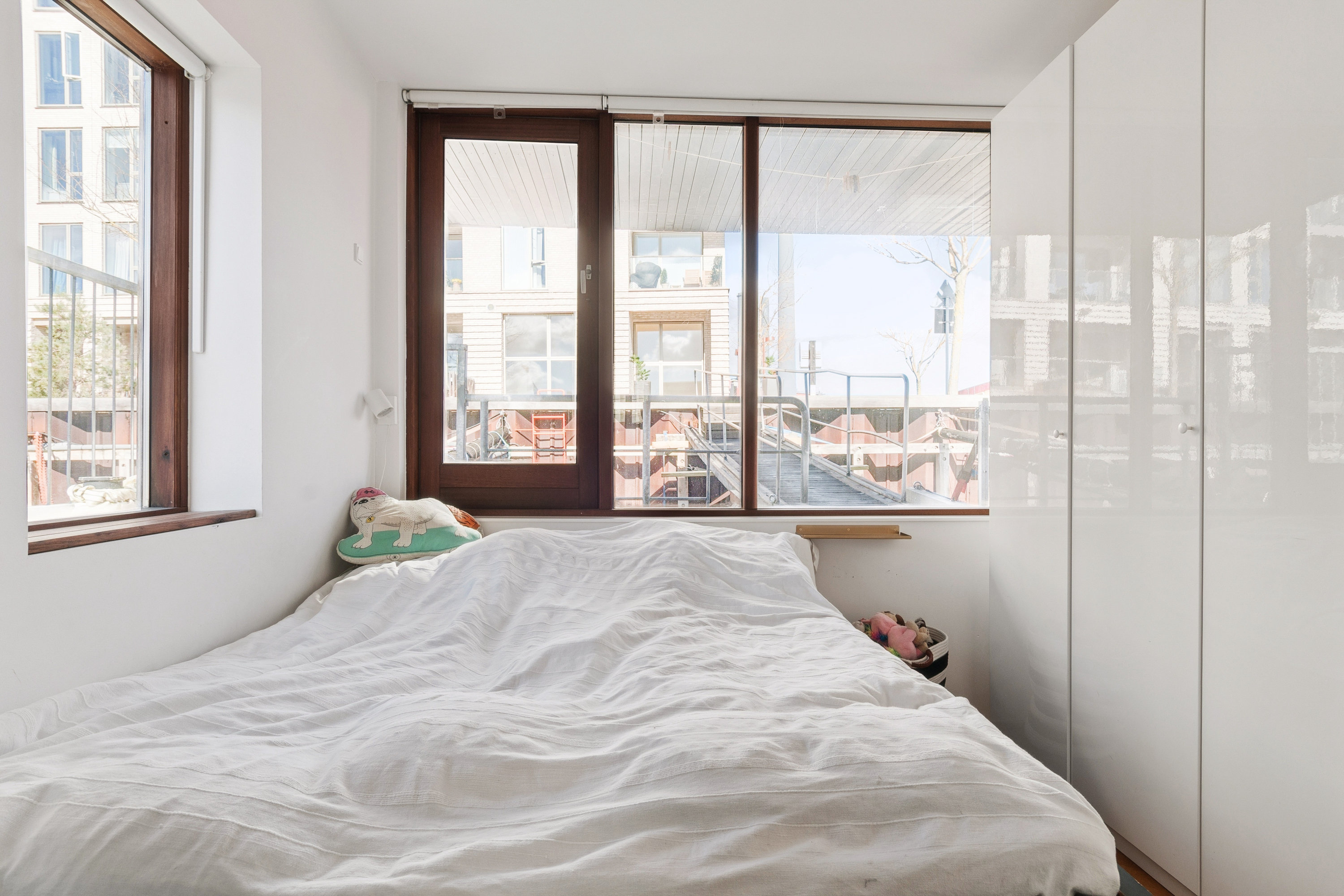 Fremhævet værelse billede i fuldskærmstilstand. Billede af Linus Paulings Vej 1, 2450 København SV