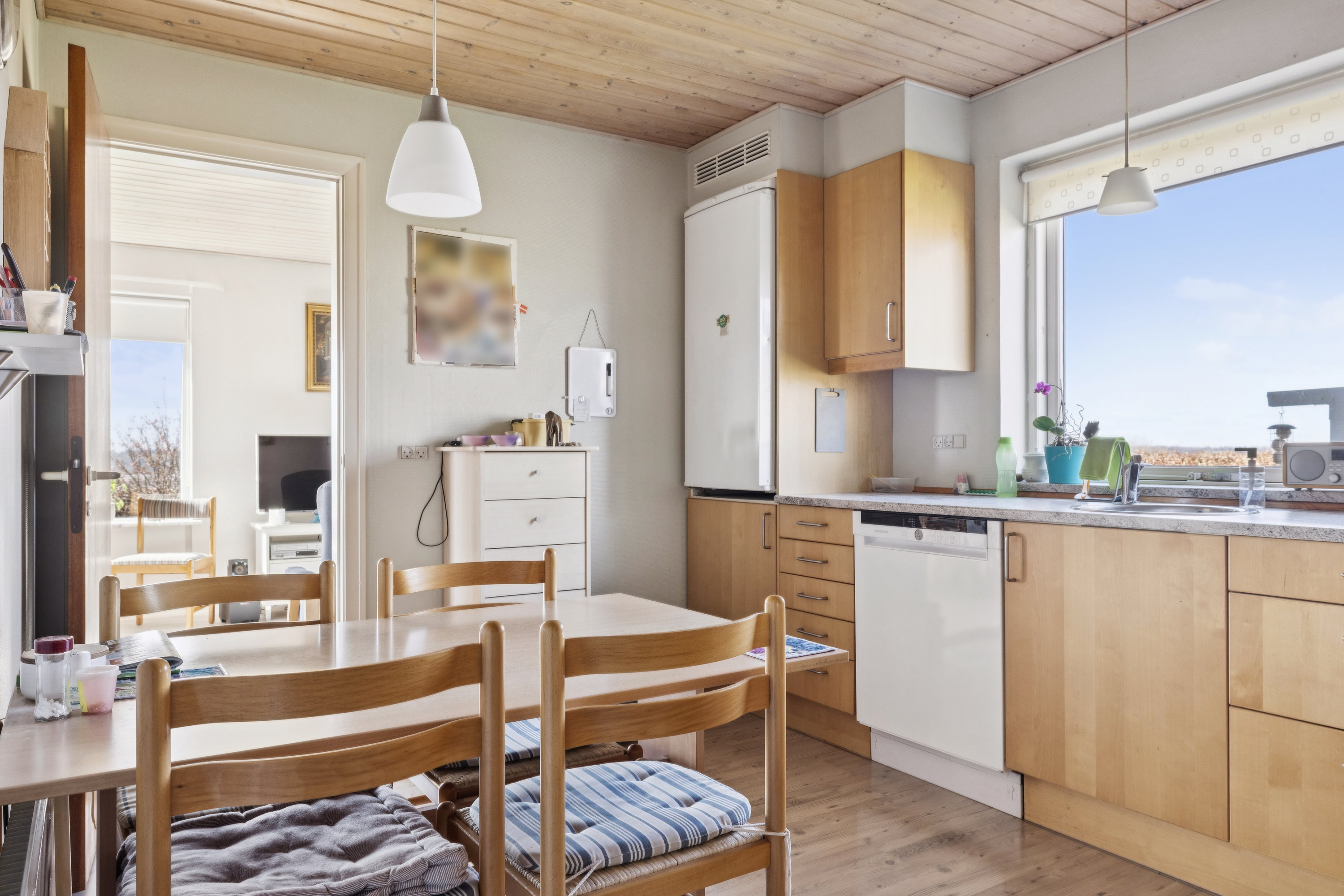 Fremhævet køkken billede i fuldskærmstilstand. Billede af Grave Banke 8, Strandby Mk, 5683 Haarby