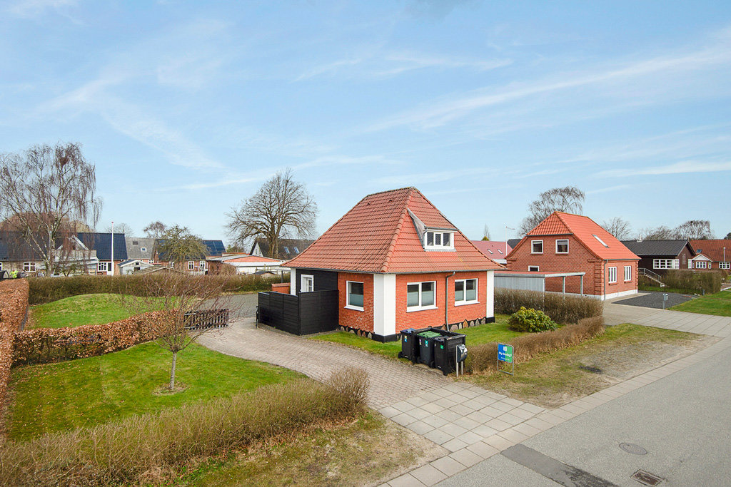 Fremhævet  billede i fuldskærmstilstand. Billede af Rævestræde 13, Nordenskov, 6800 Varde