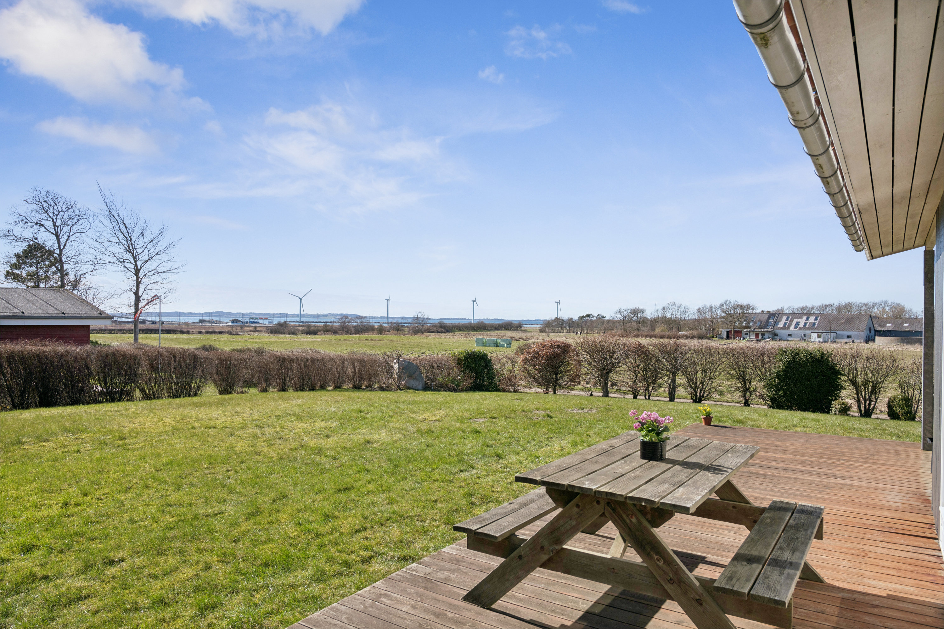Fremhævet terrasse billede i fuldskærmstilstand. Billede af Brunkløvervej 14, Øer Strand, 8400 Ebeltoft