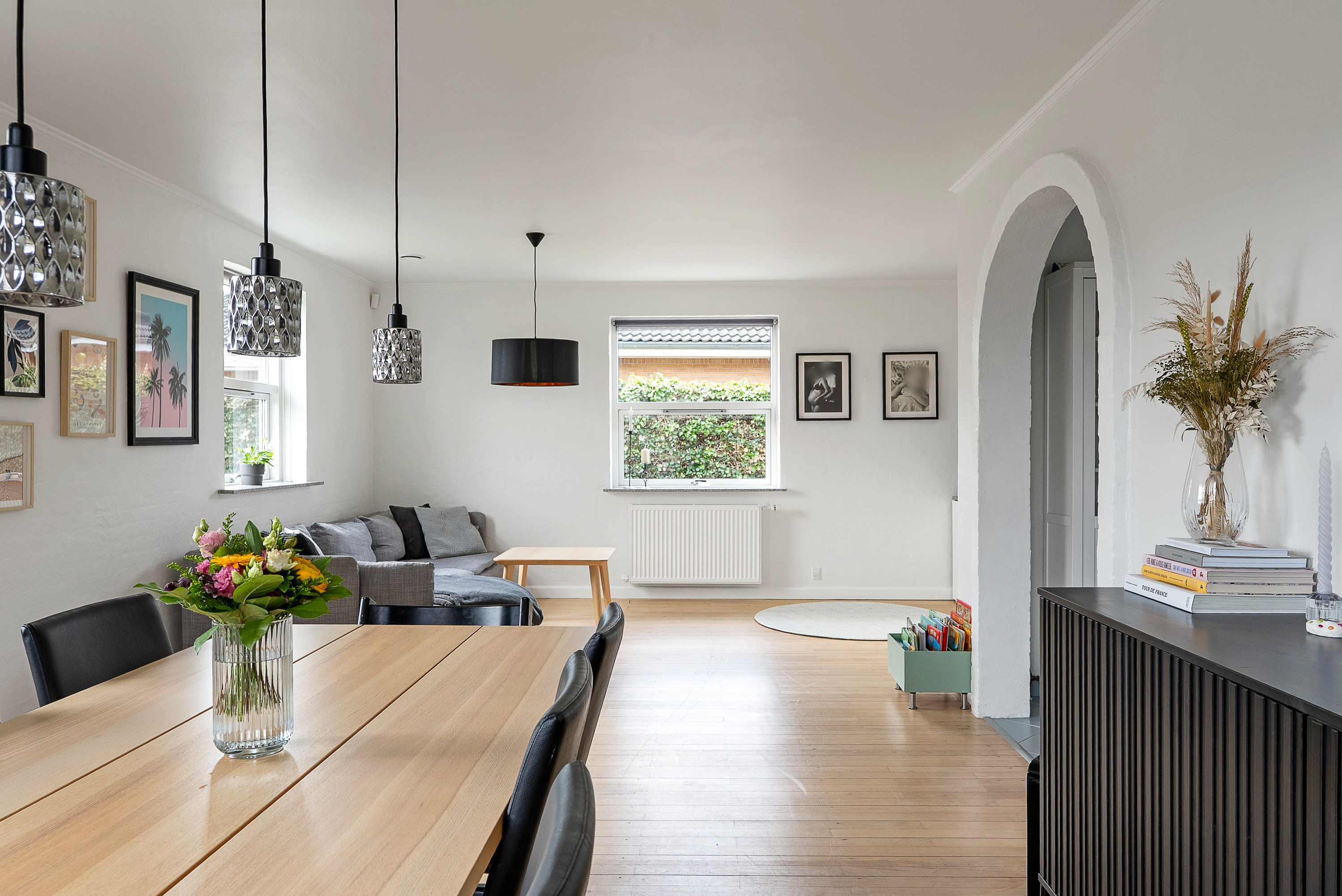 Fremhævet stue billede i fuldskærmstilstand. Billede af Præstevej 54, Korup, 5210 Odense NV