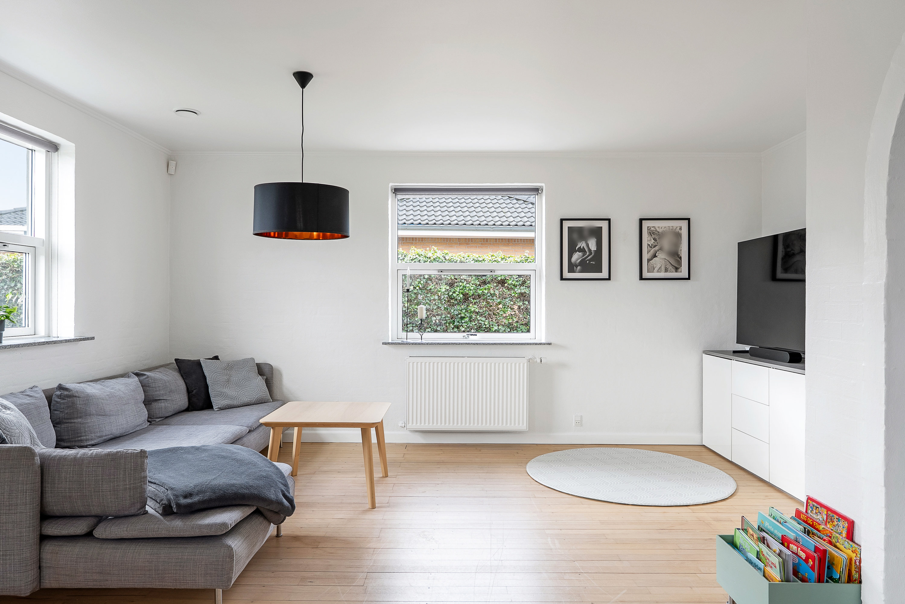 Fremhævet stue billede i fuldskærmstilstand. Billede af Præstevej 54, Korup, 5210 Odense NV