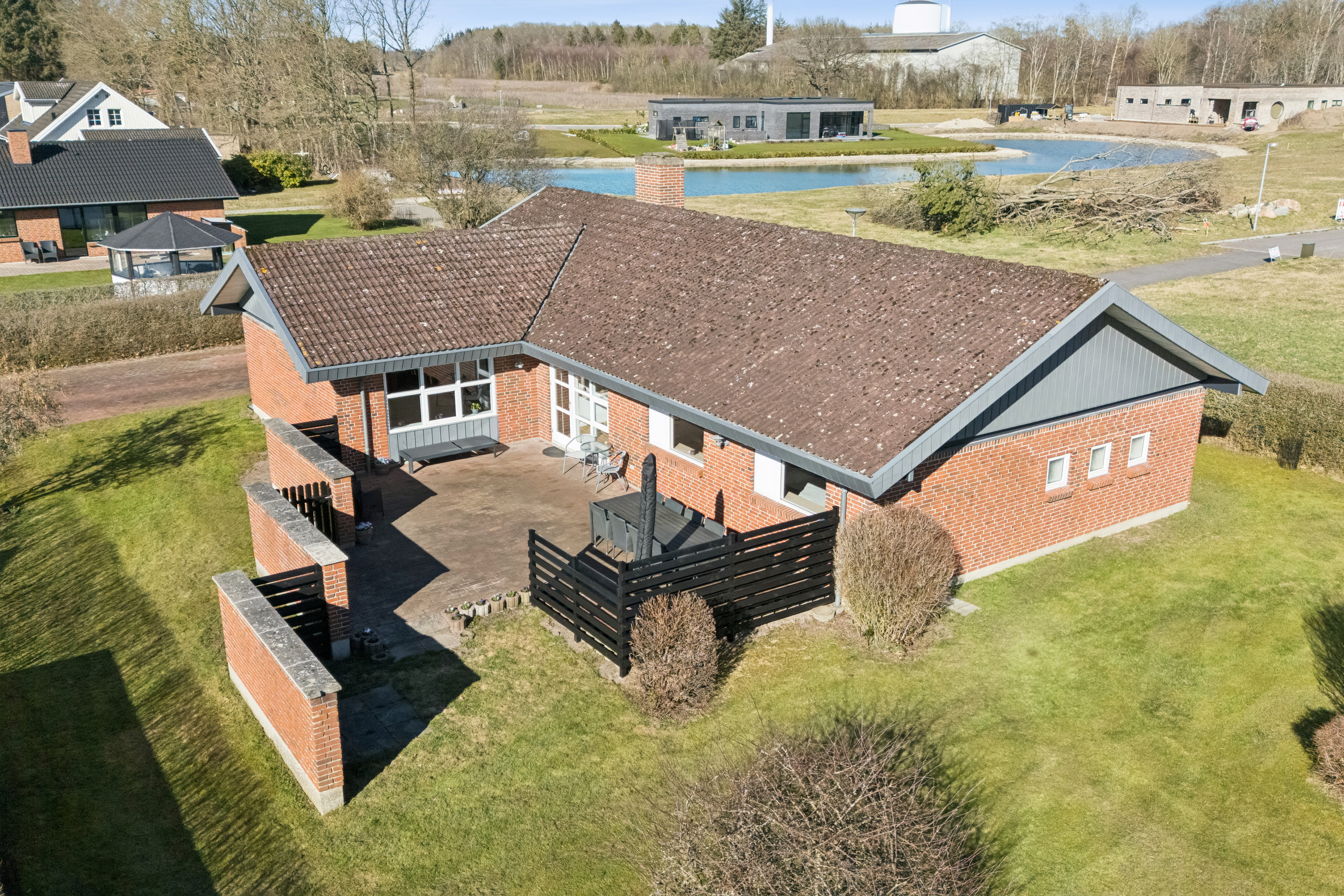 Fremhævet andet billede i fuldskærmstilstand. Billede af Axel Munchsvej 34, 8550 Ryomgård