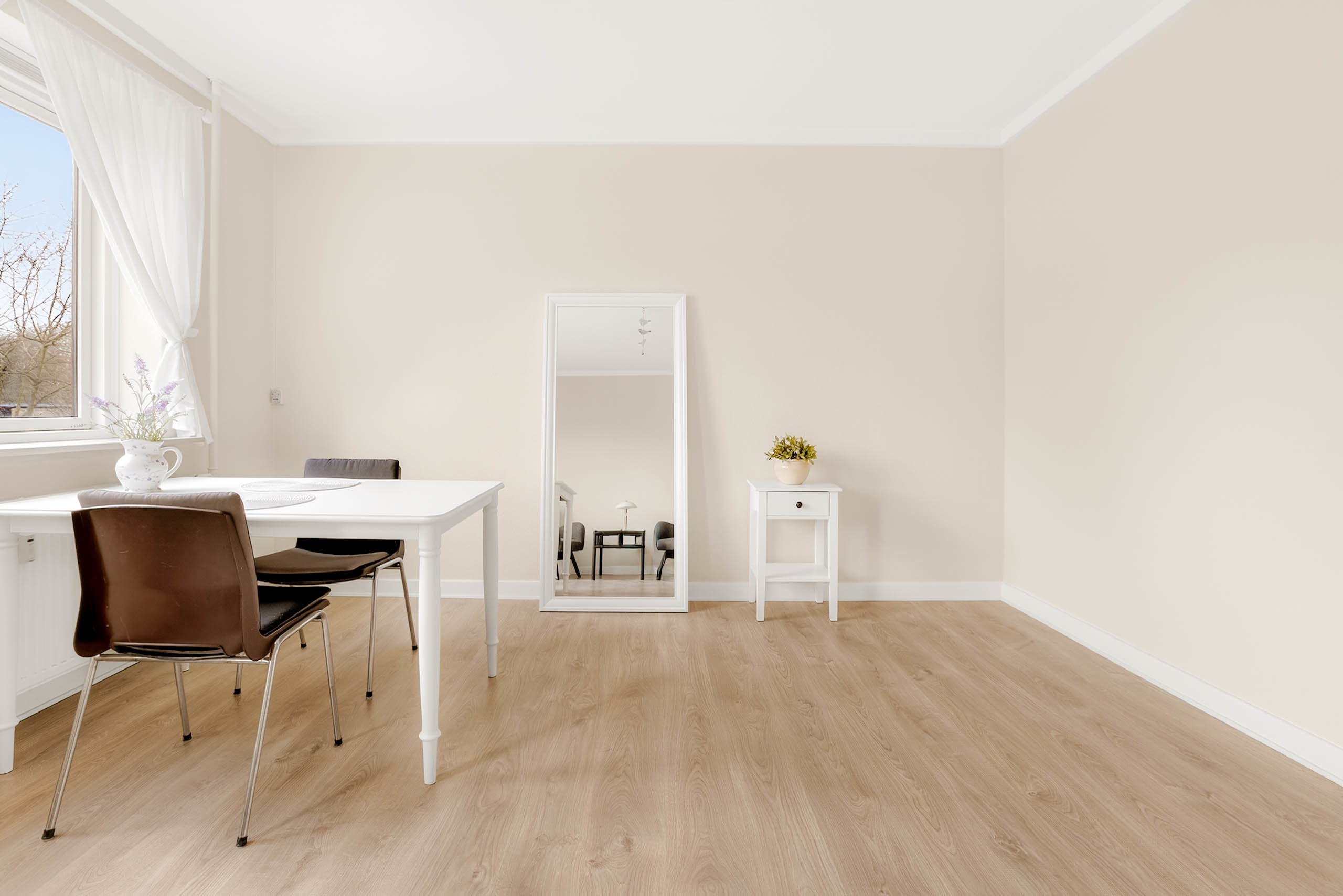 Fremhævet stue billede i fuldskærmstilstand. Billede af Højagerparken 4, st.. tv., 2750 Ballerup