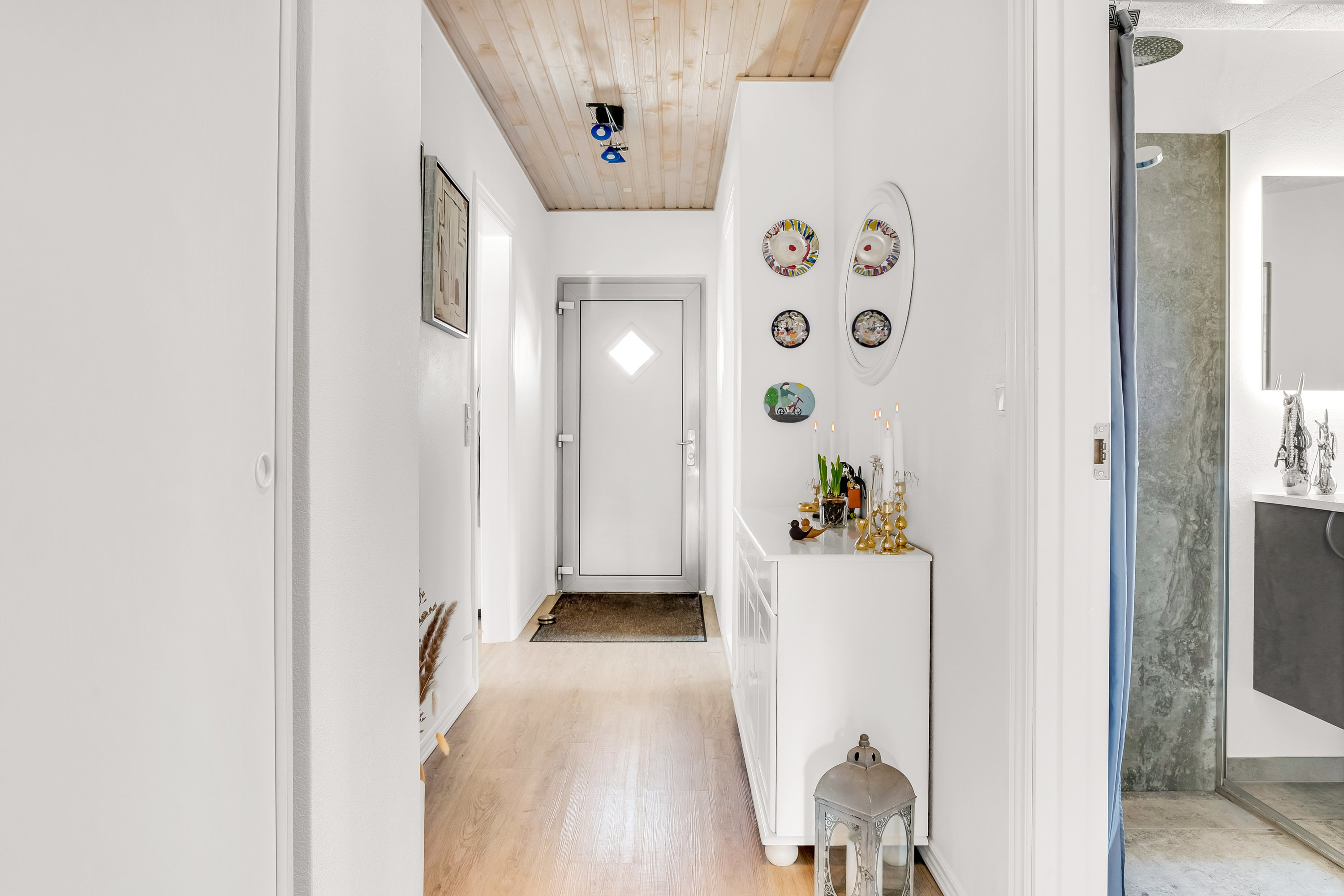 Fremhævet entré billede i fuldskærmstilstand. Billede af Lindevej 5, 7620 Lemvig