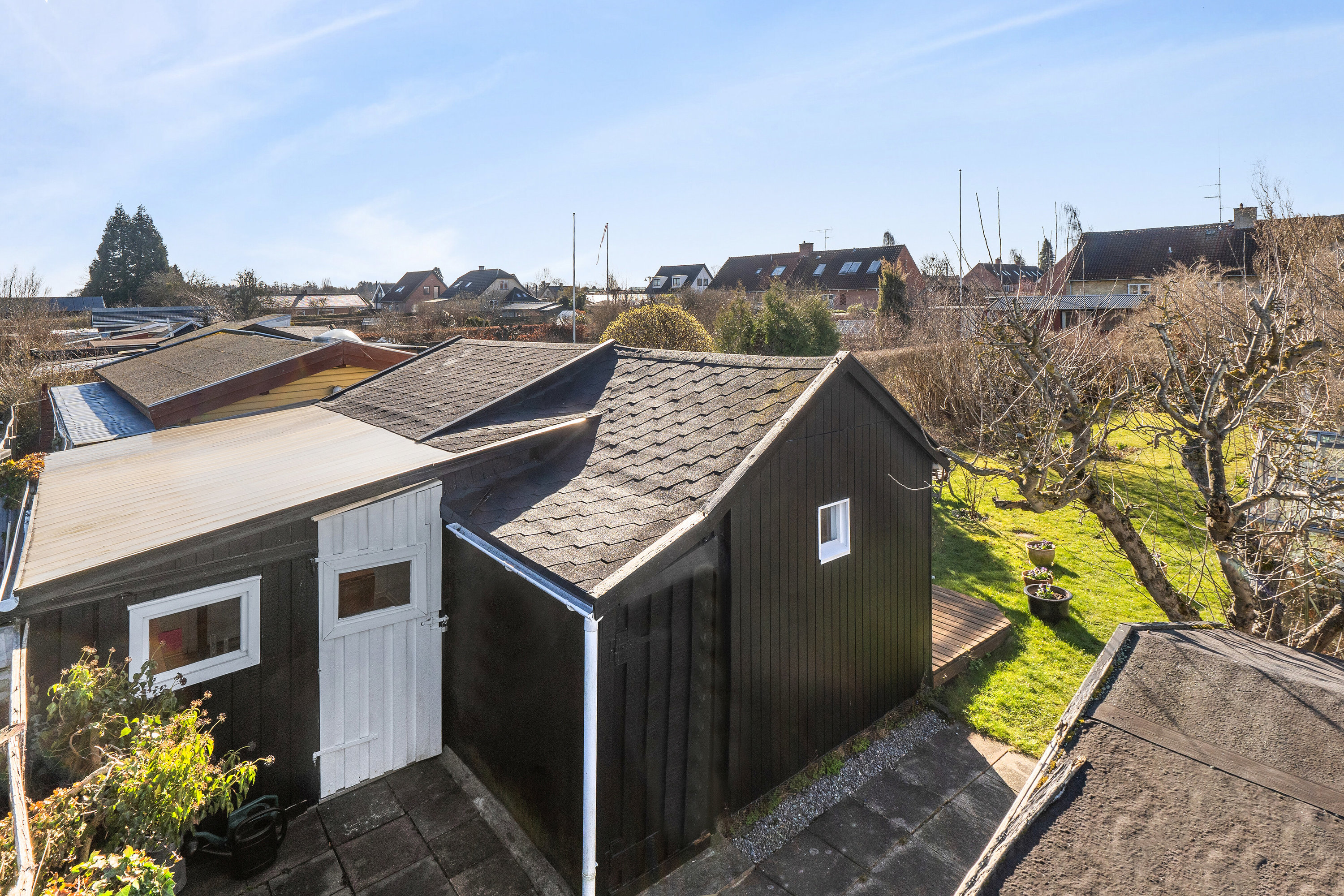 Fremhævet udendørs billede i fuldskærmstilstand. Billede af Solsikkestien 16, 2610 Rødovre