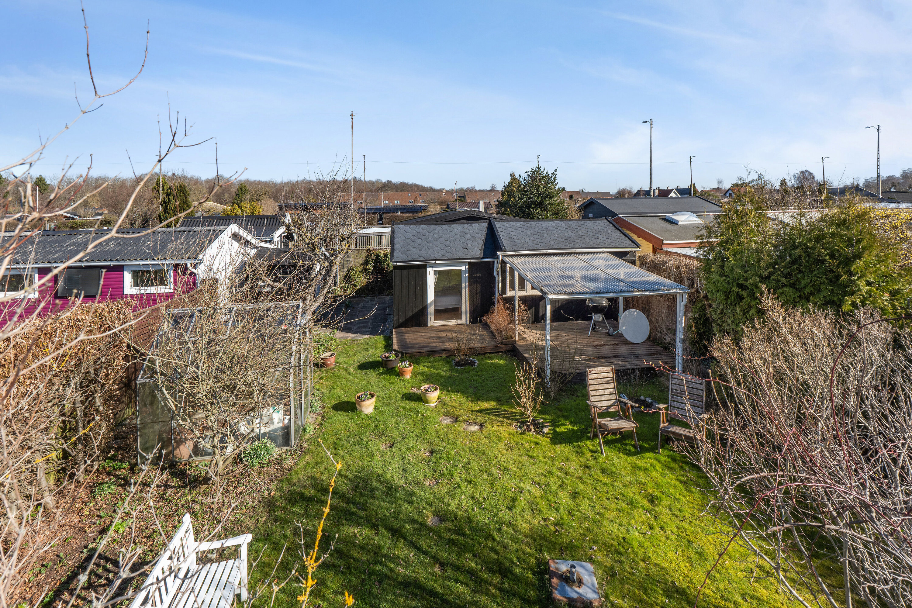 Fremhævet udendørs billede i fuldskærmstilstand. Billede af Solsikkestien 16, 2610 Rødovre