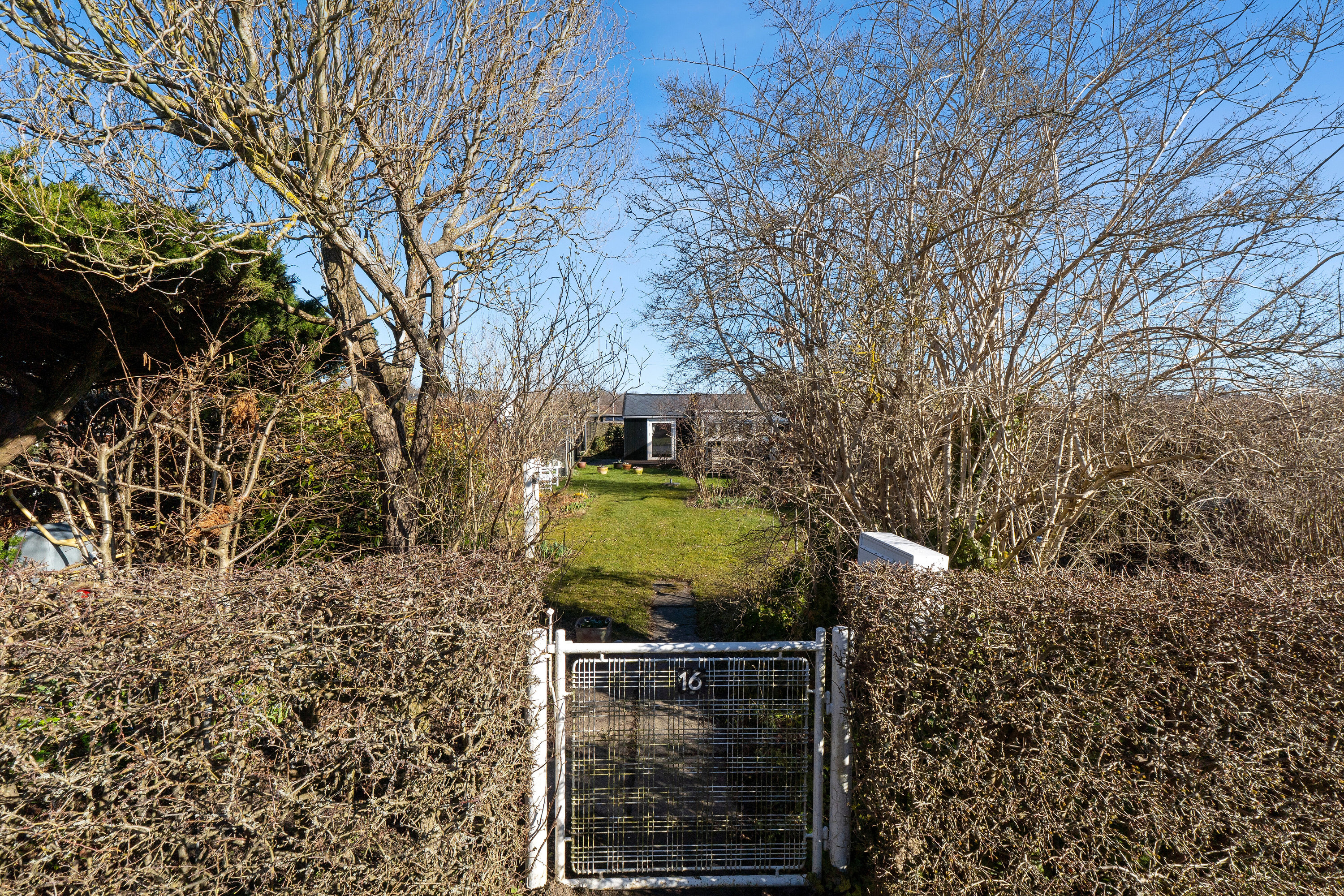 Fremhævet udendørs billede i fuldskærmstilstand. Billede af Solsikkestien 16, 2610 Rødovre