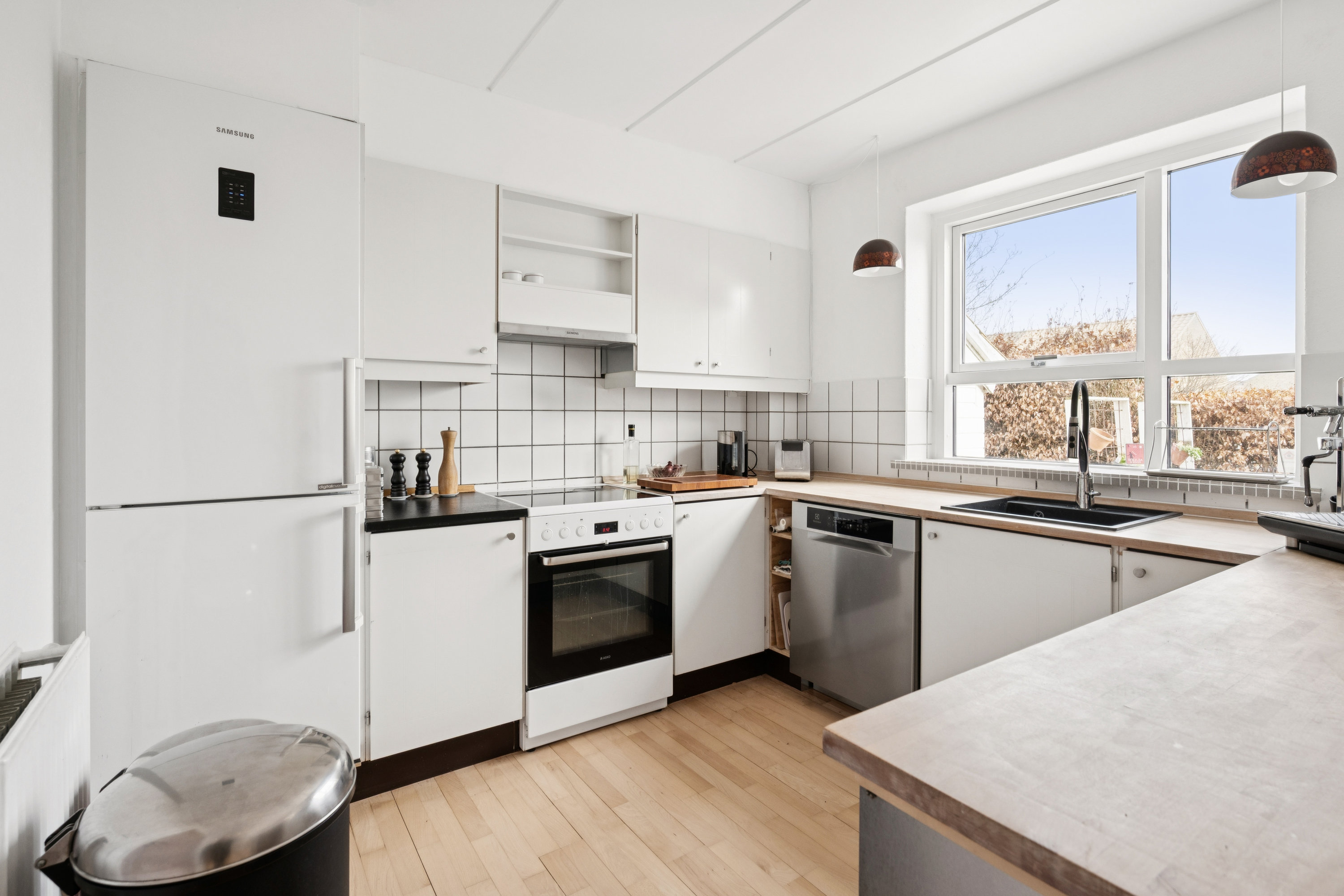 Fremhævet køkken billede i fuldskærmstilstand. Billede af Skejbygårdsvej 236, 8240 Risskov