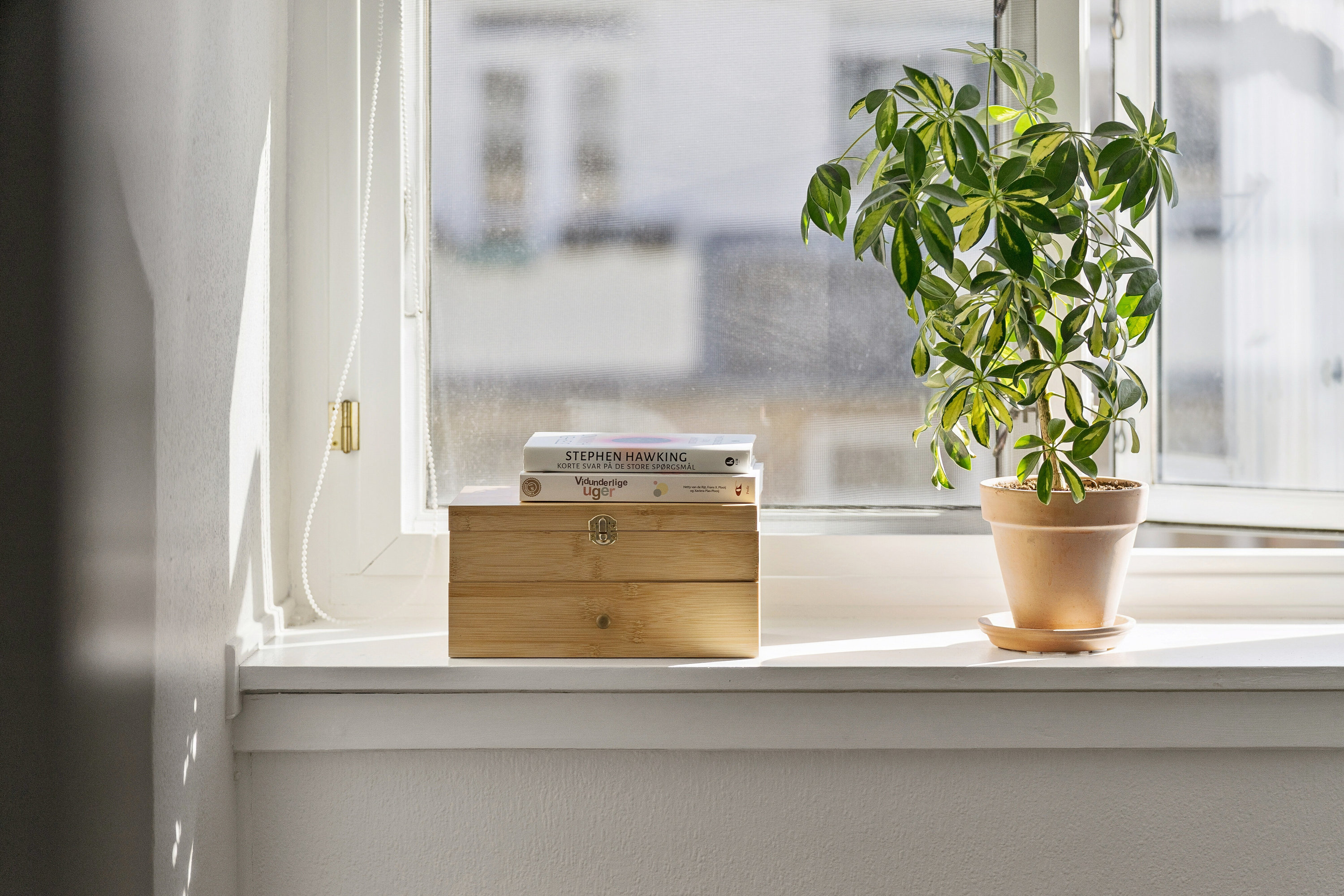 Fremhævet indendørs billede i fuldskærmstilstand. Billede af Rossinisvej 8, 3. th., 2450 København SV