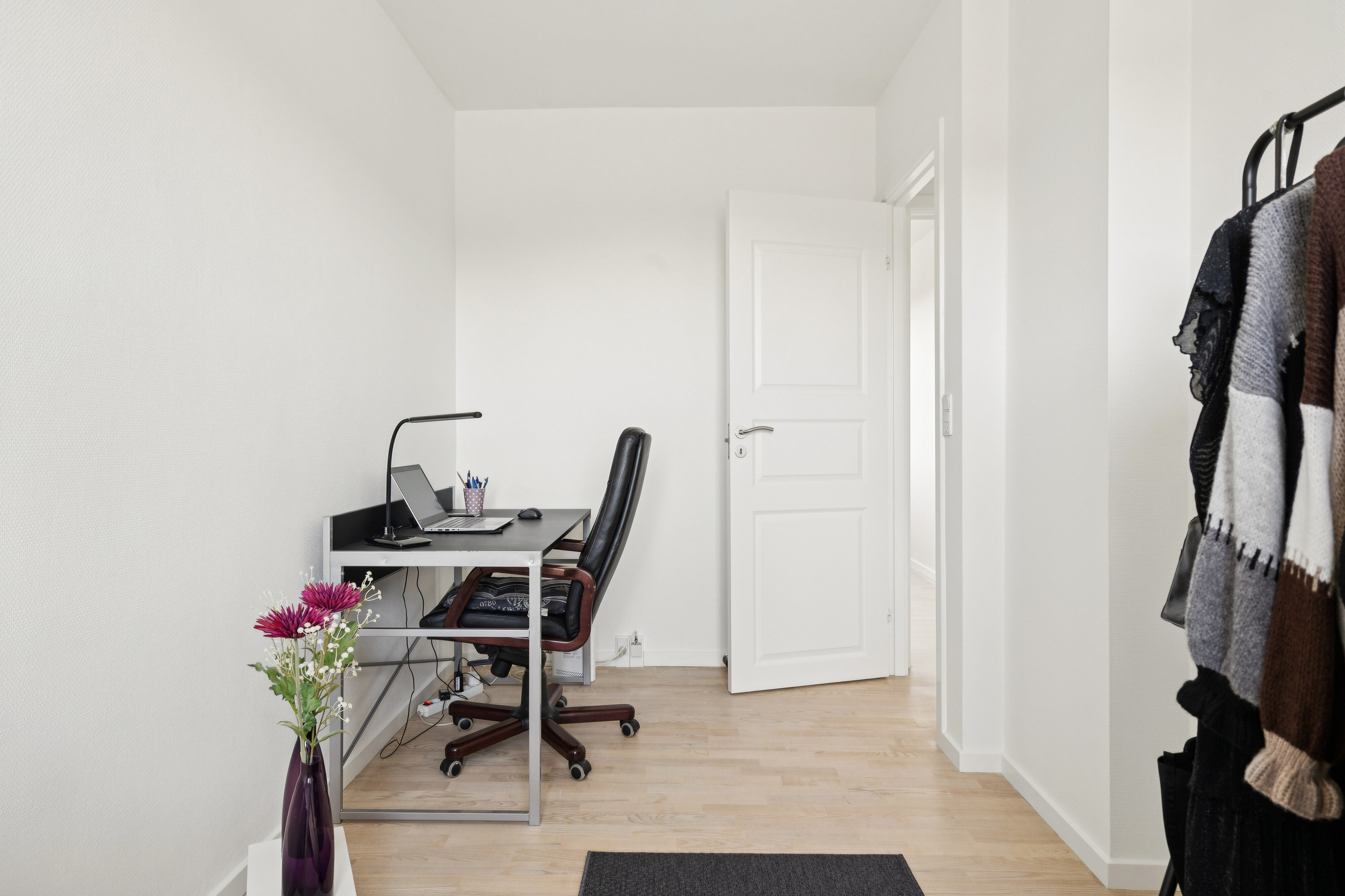 Fremhævet arbejdsværelse billede i fuldskærmstilstand. Billede af Gyvelvej 2A, 2. tv., 4000 Roskilde