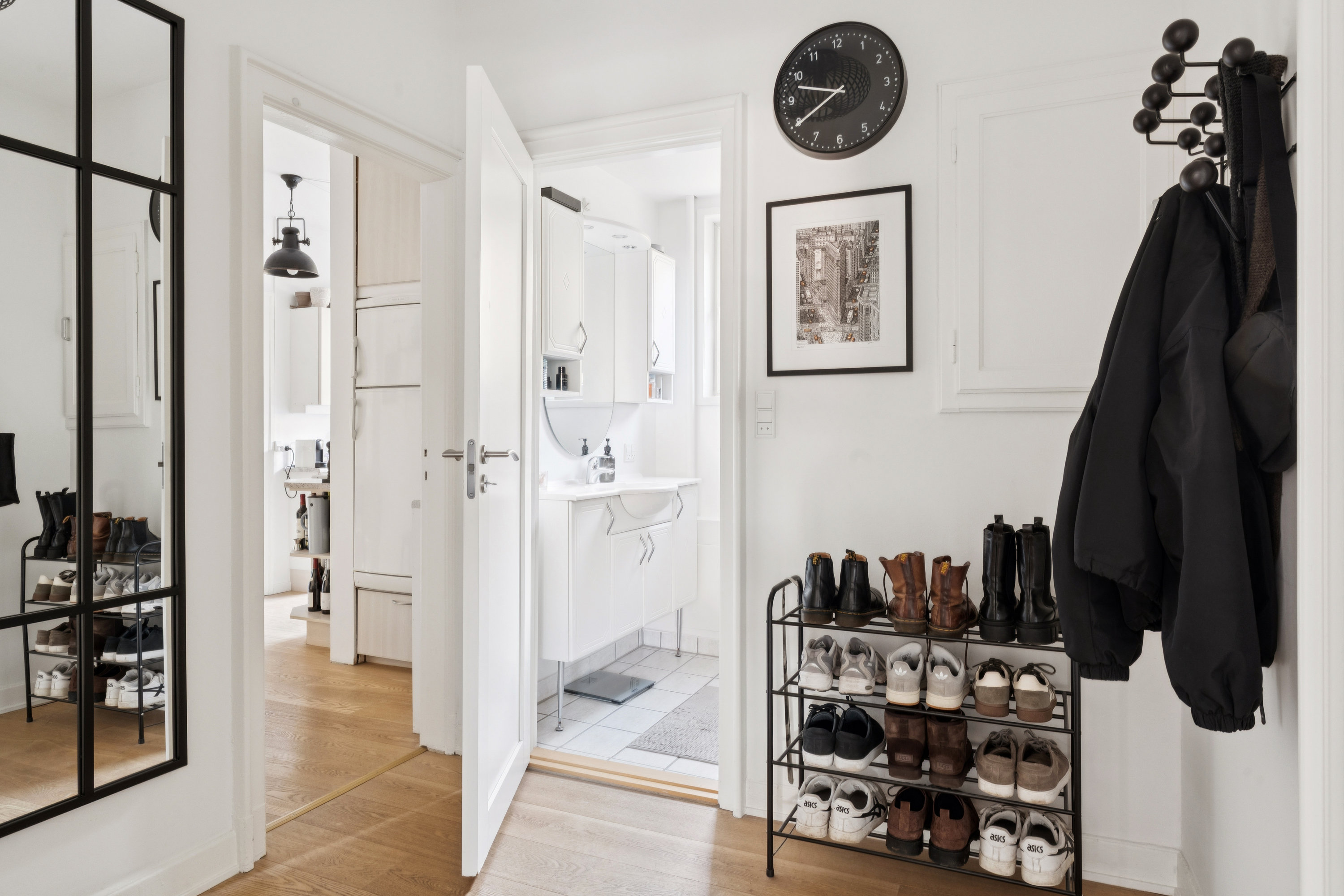 Fremhævet entré billede i fuldskærmstilstand. Billede af Vesterbro 84, 1. th., 9000 Aalborg