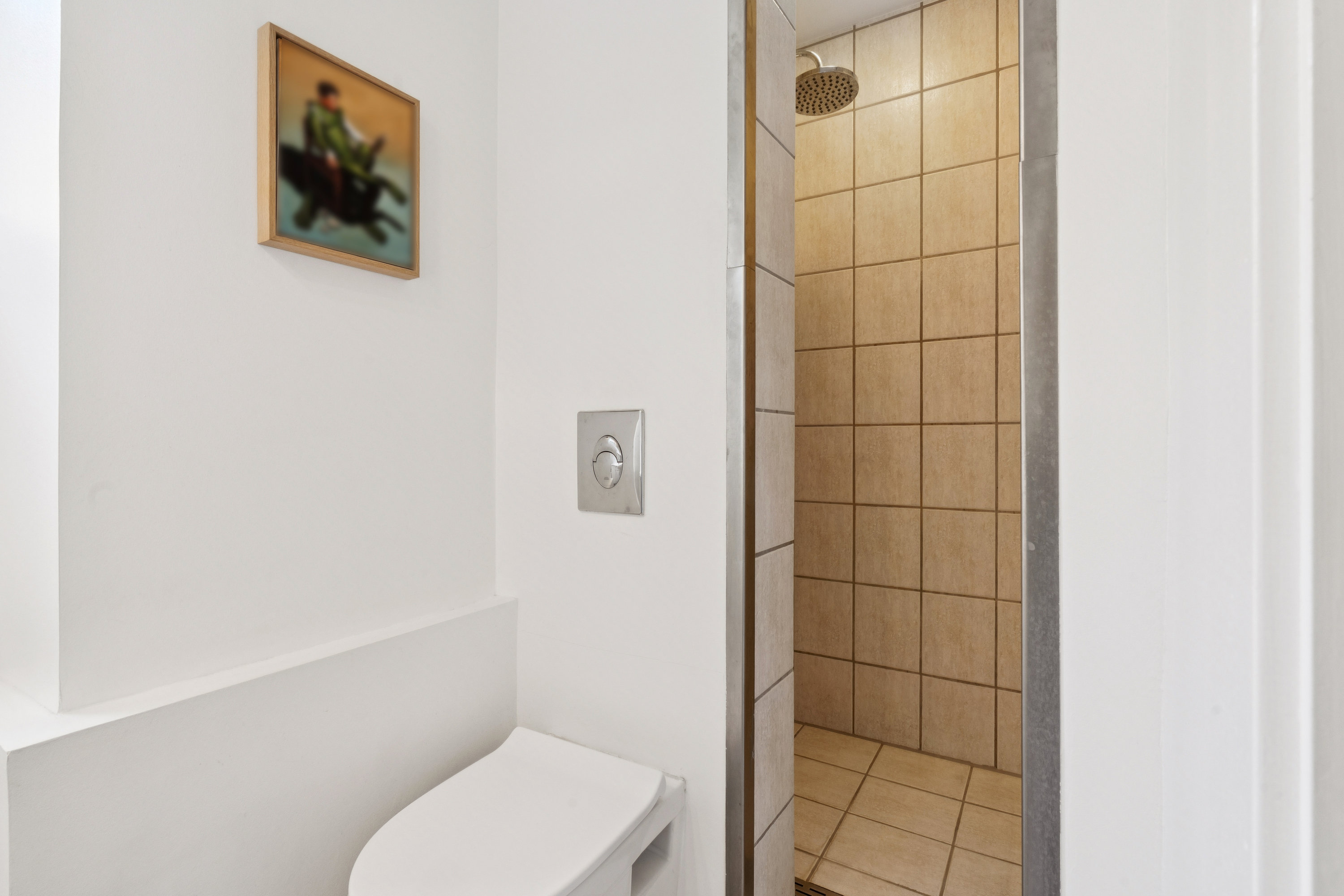 Fremhævet badeværelse billede i fuldskærmstilstand. Billede af Vesterbro 84, 1. th., 9000 Aalborg