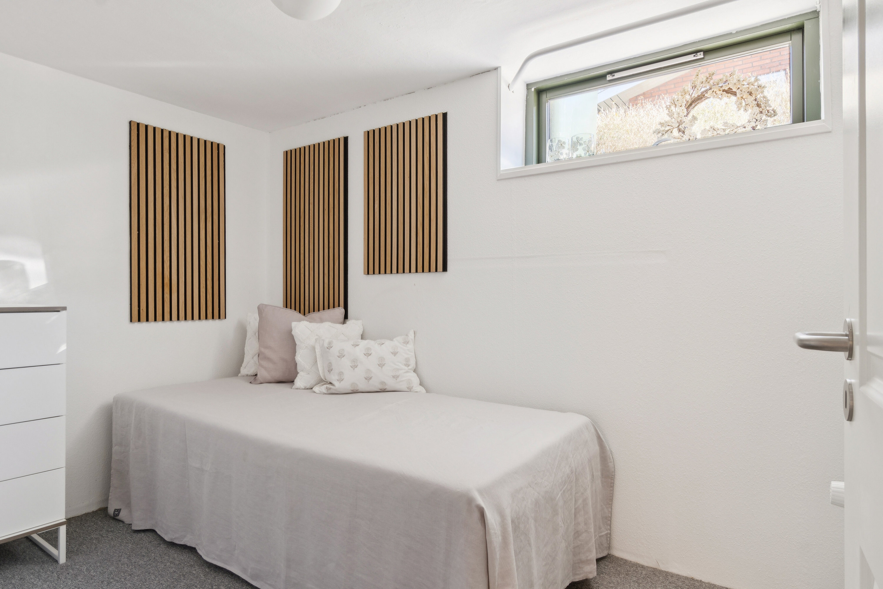 Fremhævet soveværelse billede i fuldskærmstilstand. Billede af Møllevænget 45, 2800 Kongens Lyngby