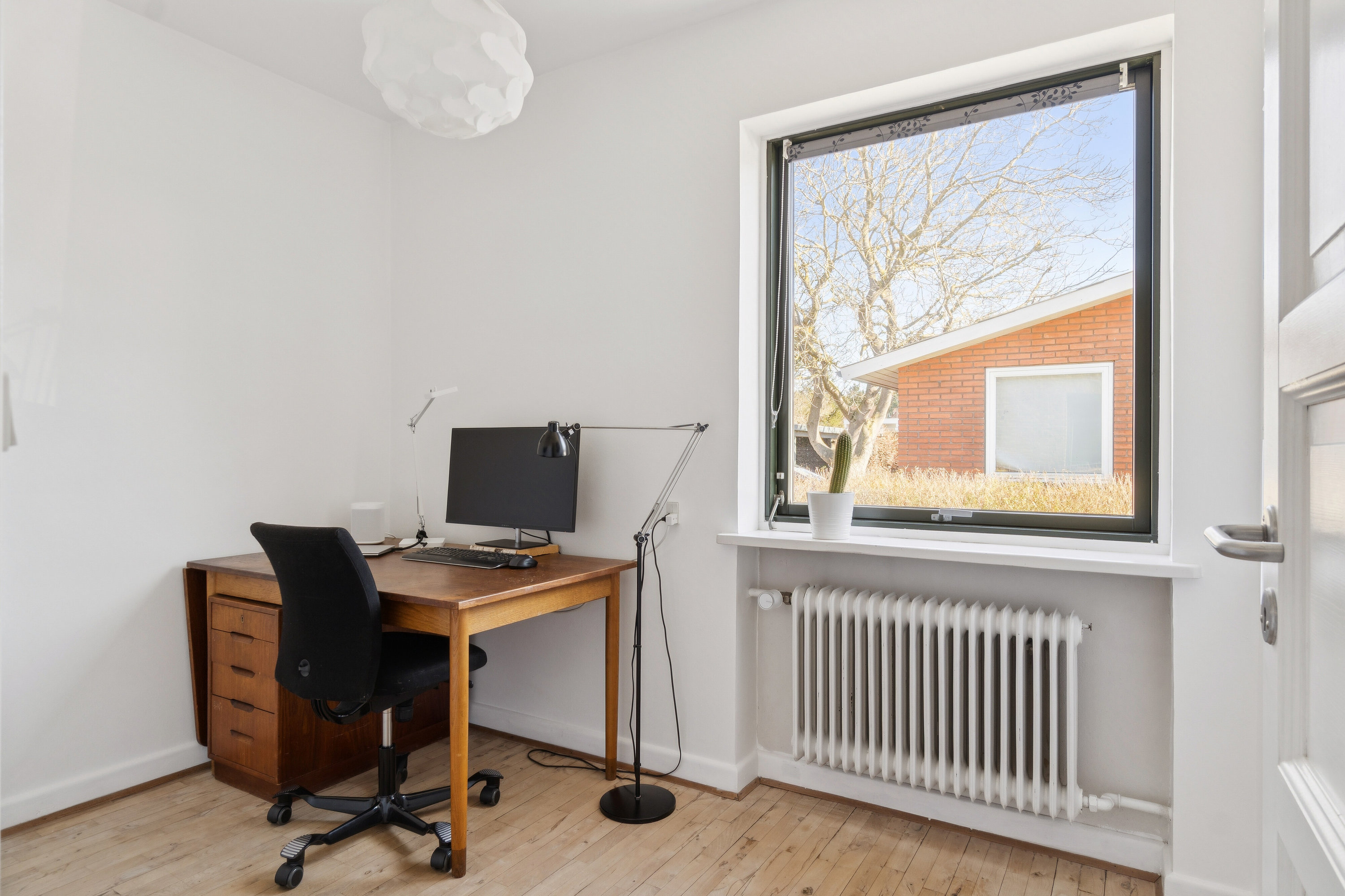 Fremhævet arbejdsværelse billede i fuldskærmstilstand. Billede af Møllevænget 45, 2800 Kongens Lyngby