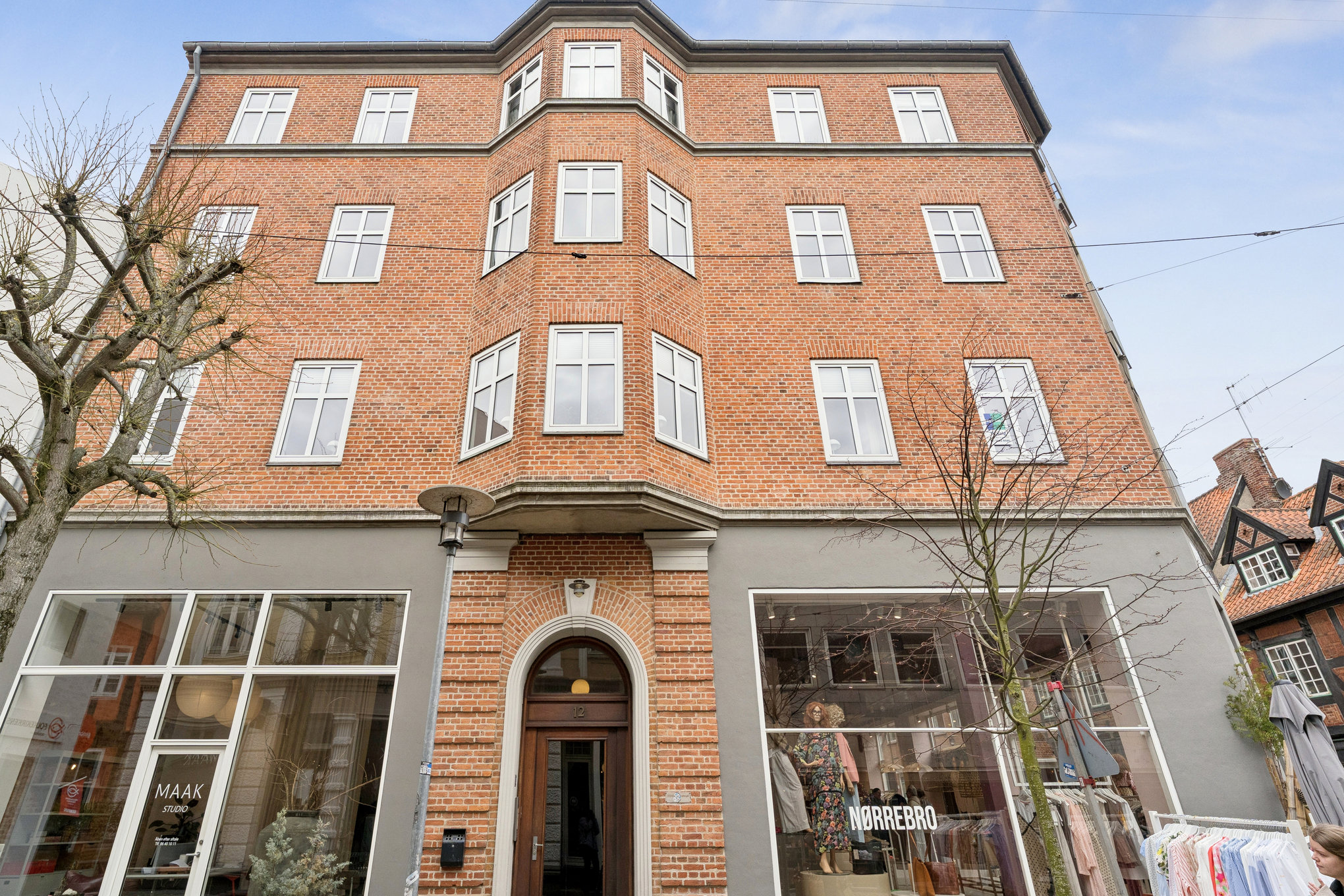 Fremhævet andet billede i fuldskærmstilstand. Billede af Houmeden 12, 1. tv., 8900 Randers C