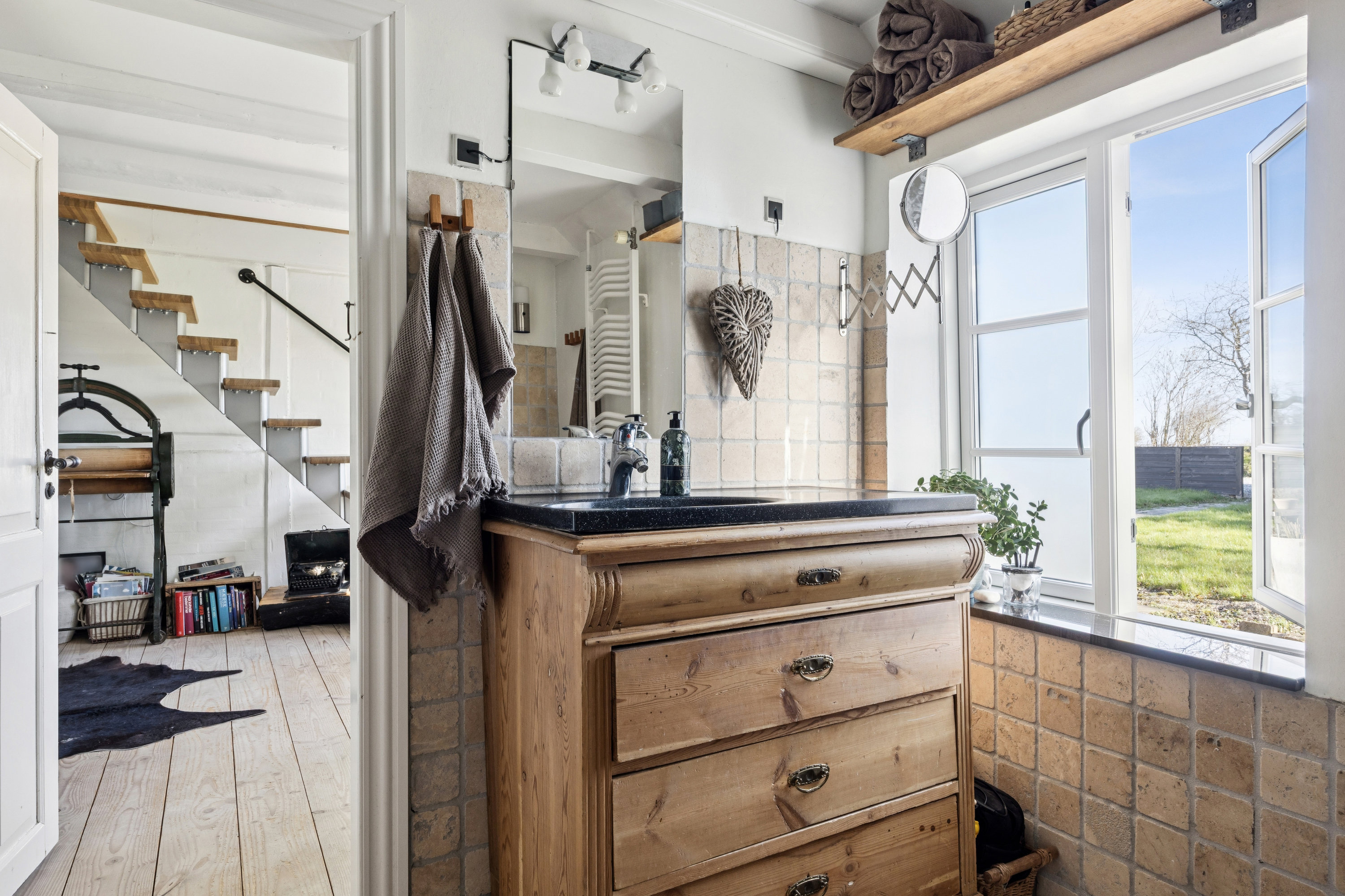 Fremhævet badeværelse billede i fuldskærmstilstand. Billede af Råhovedvej 30, 4672 Klippinge