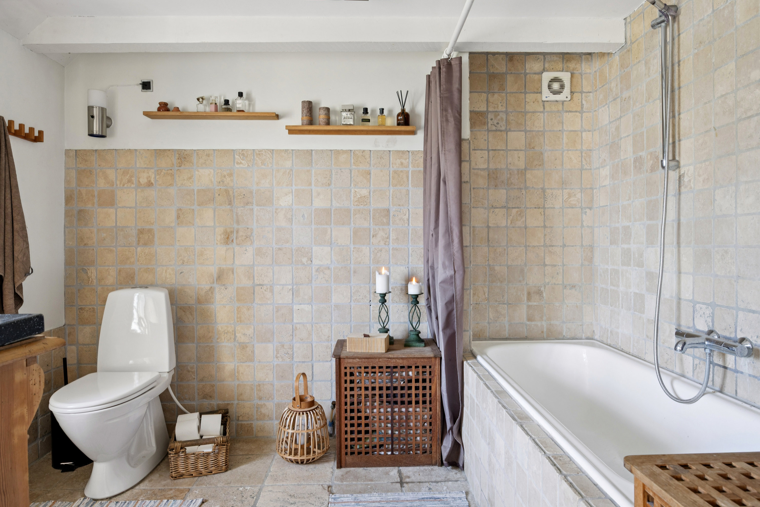 Fremhævet badeværelse billede i fuldskærmstilstand. Billede af Råhovedvej 30, 4672 Klippinge