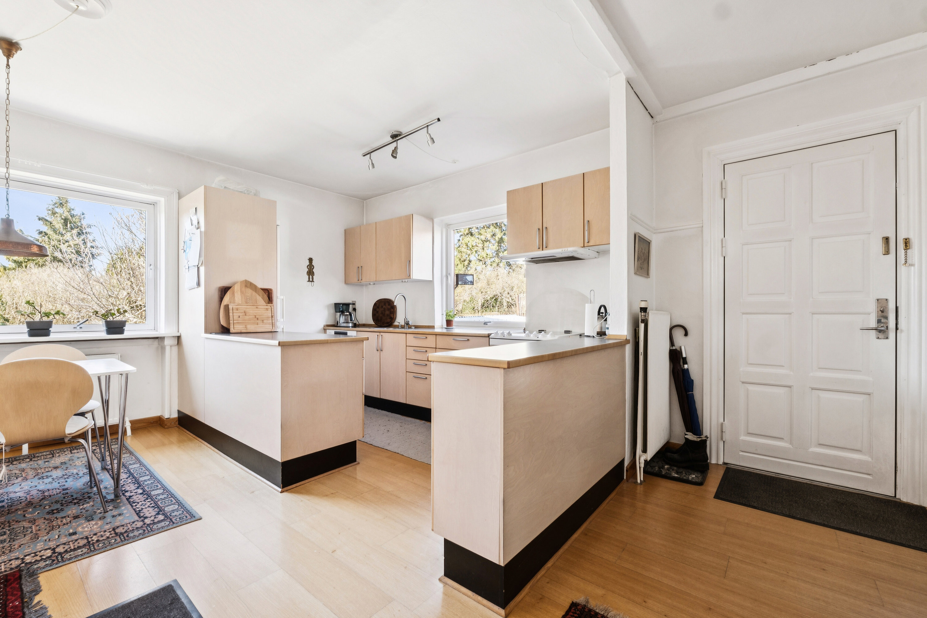 Fremhævet køkken billede i fuldskærmstilstand. Billede af Buddingevej 66A, 2800 Kongens Lyngby