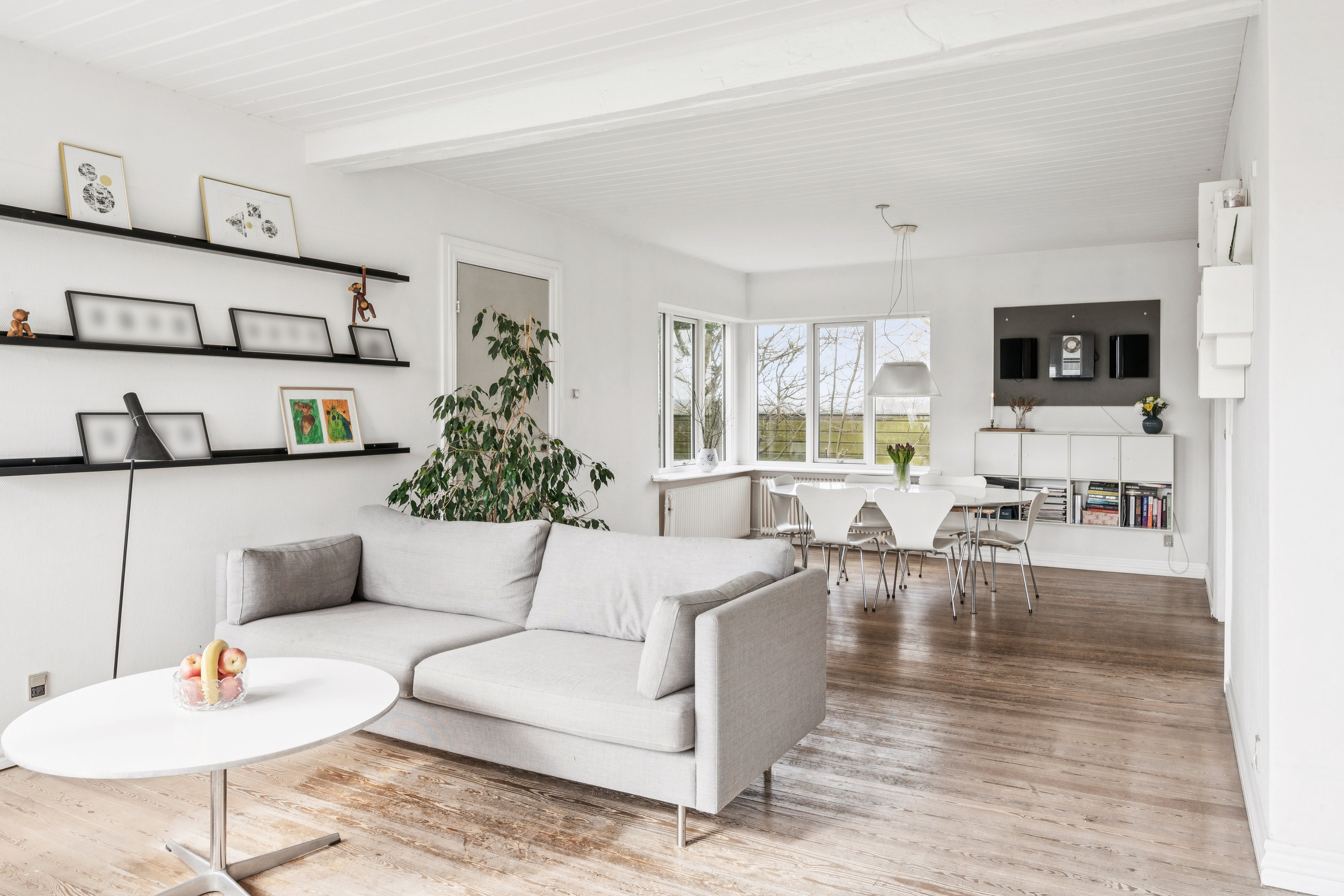 Fremhævet stue billede i fuldskærmstilstand. Billede af Tålforvej 2B, 8250 Egå