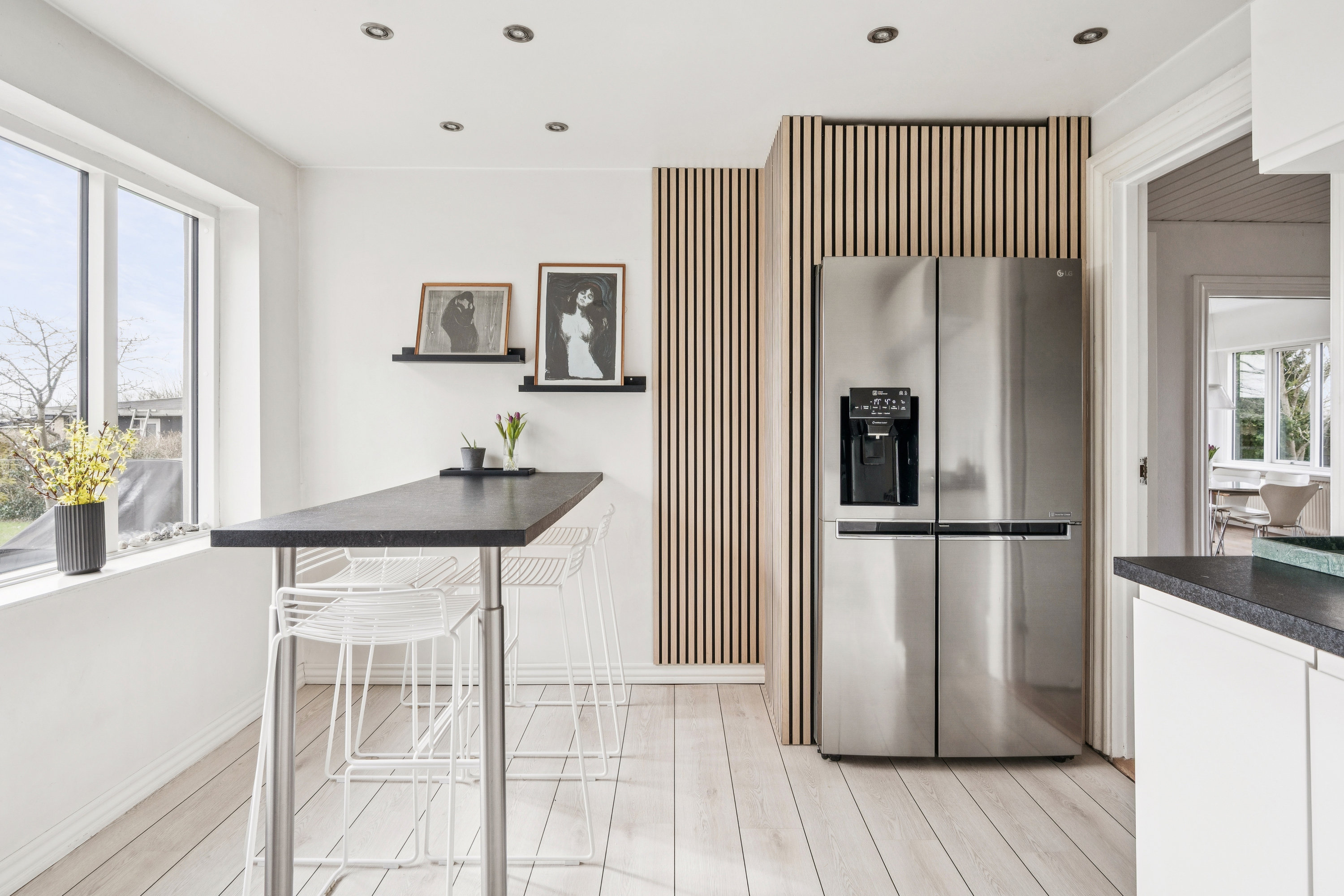 Fremhævet køkken billede i fuldskærmstilstand. Billede af Tålforvej 2B, 8250 Egå