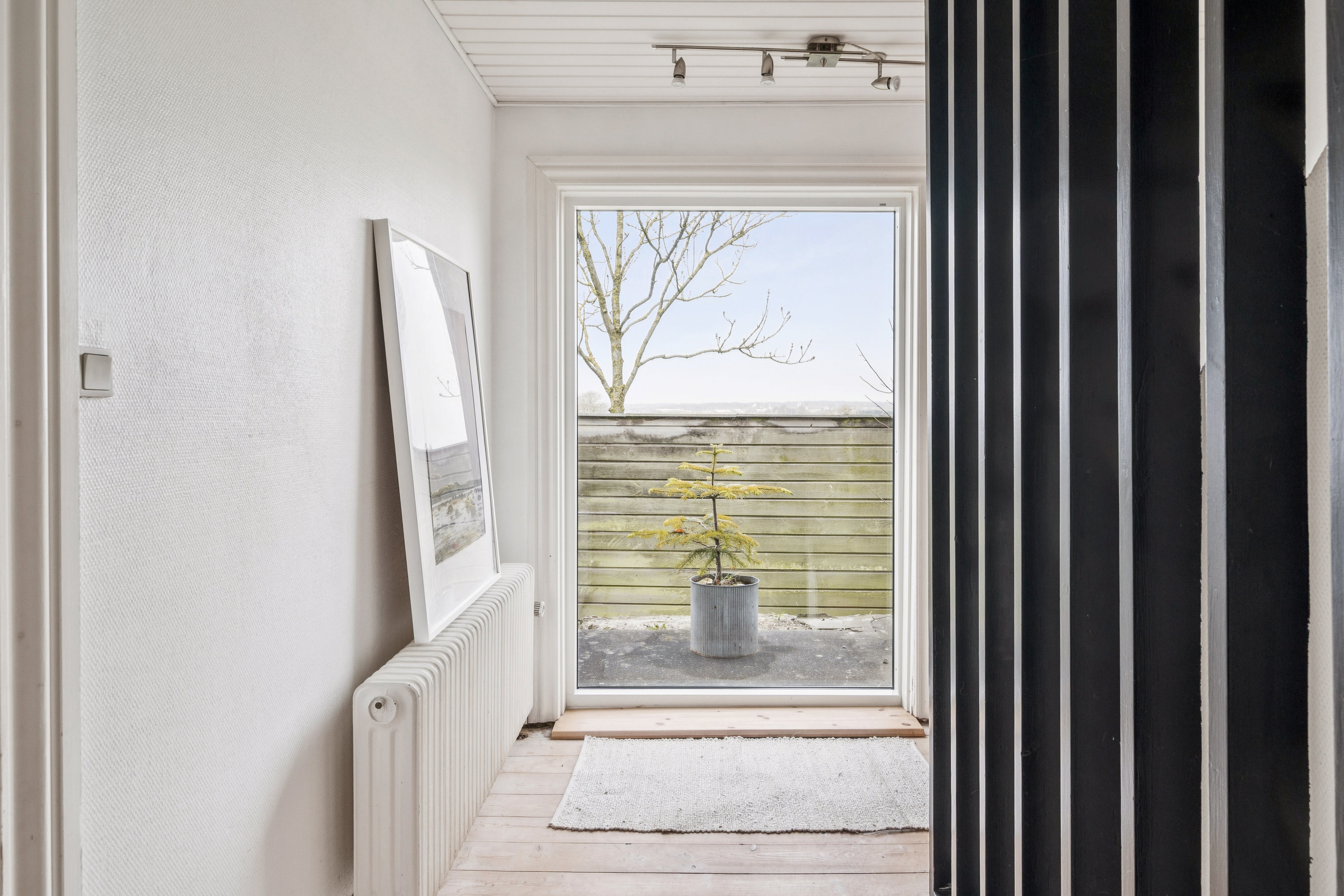 Fremhævet andet billede i fuldskærmstilstand. Billede af Tålforvej 2B, 8250 Egå