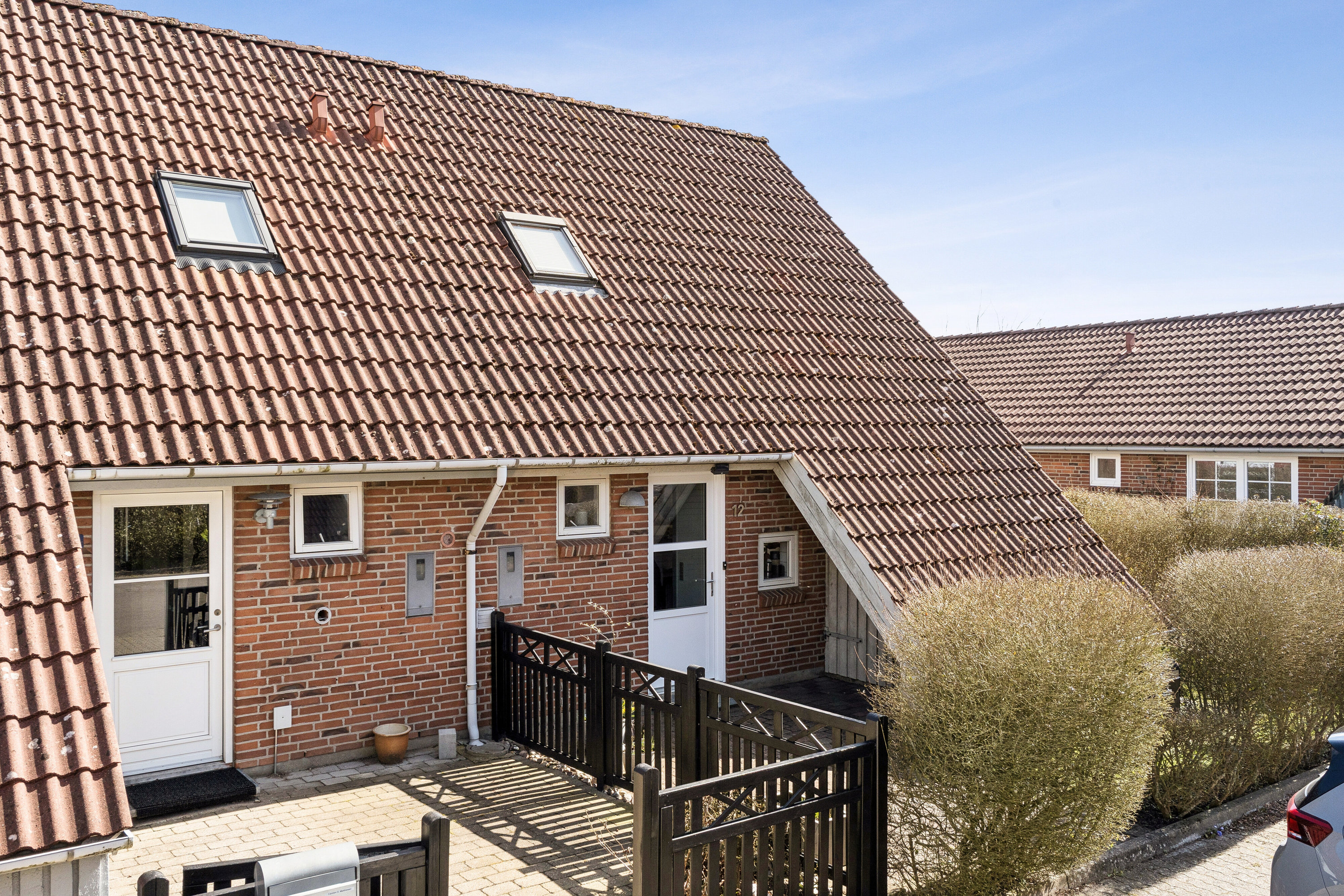 Fremhævet udendørs billede i fuldskærmstilstand. Billede af Æblevænget 12, st.., 6330 Padborg