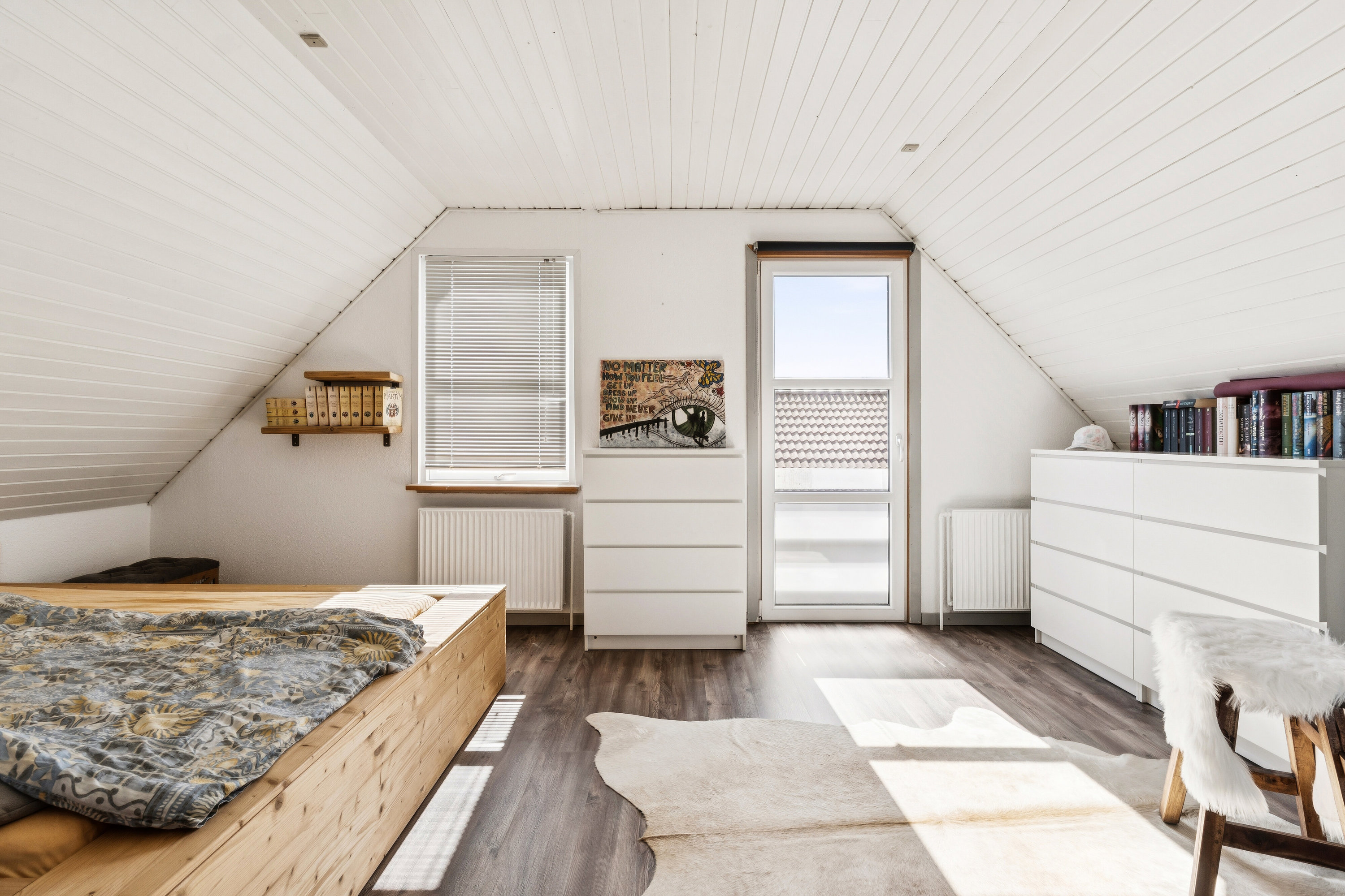 Fremhævet indendørs billede i fuldskærmstilstand. Billede af Æblevænget 12, st.., 6330 Padborg