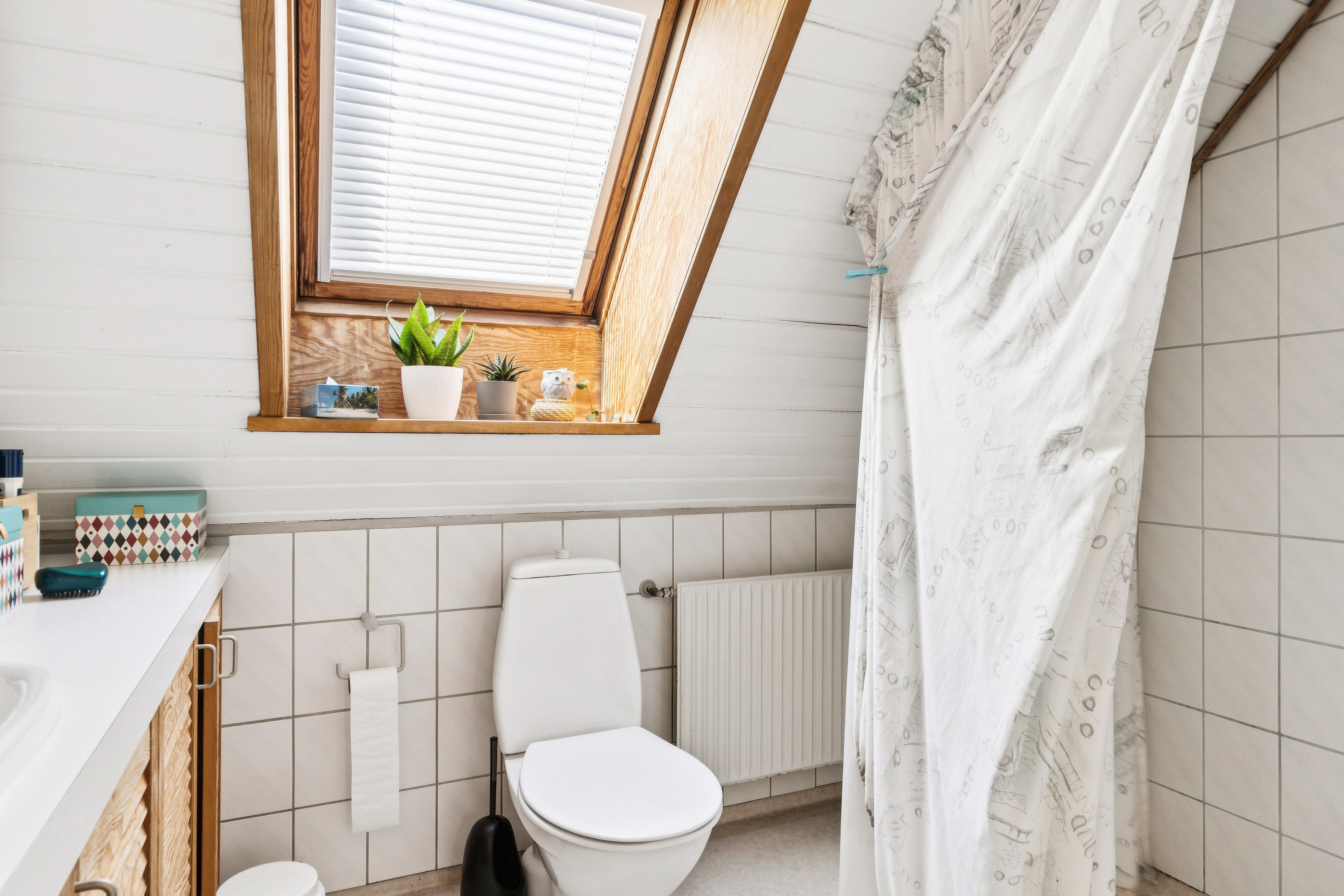 Fremhævet indendørs billede i fuldskærmstilstand. Billede af Æblevænget 12, st.., 6330 Padborg