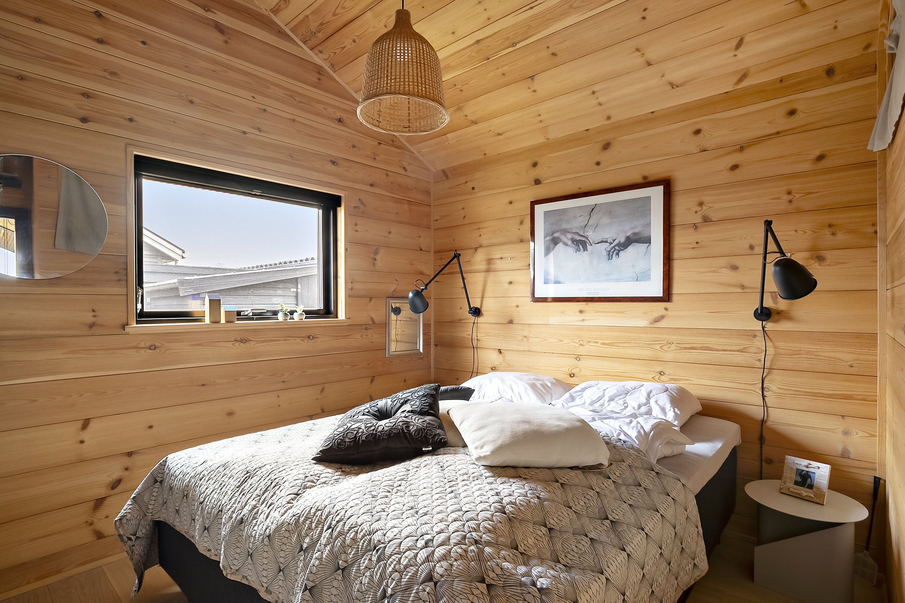 Fremhævet soveværelse billede i fuldskærmstilstand. Billede af Krusesvej 24, Hasmark Strand, 5450 Otterup