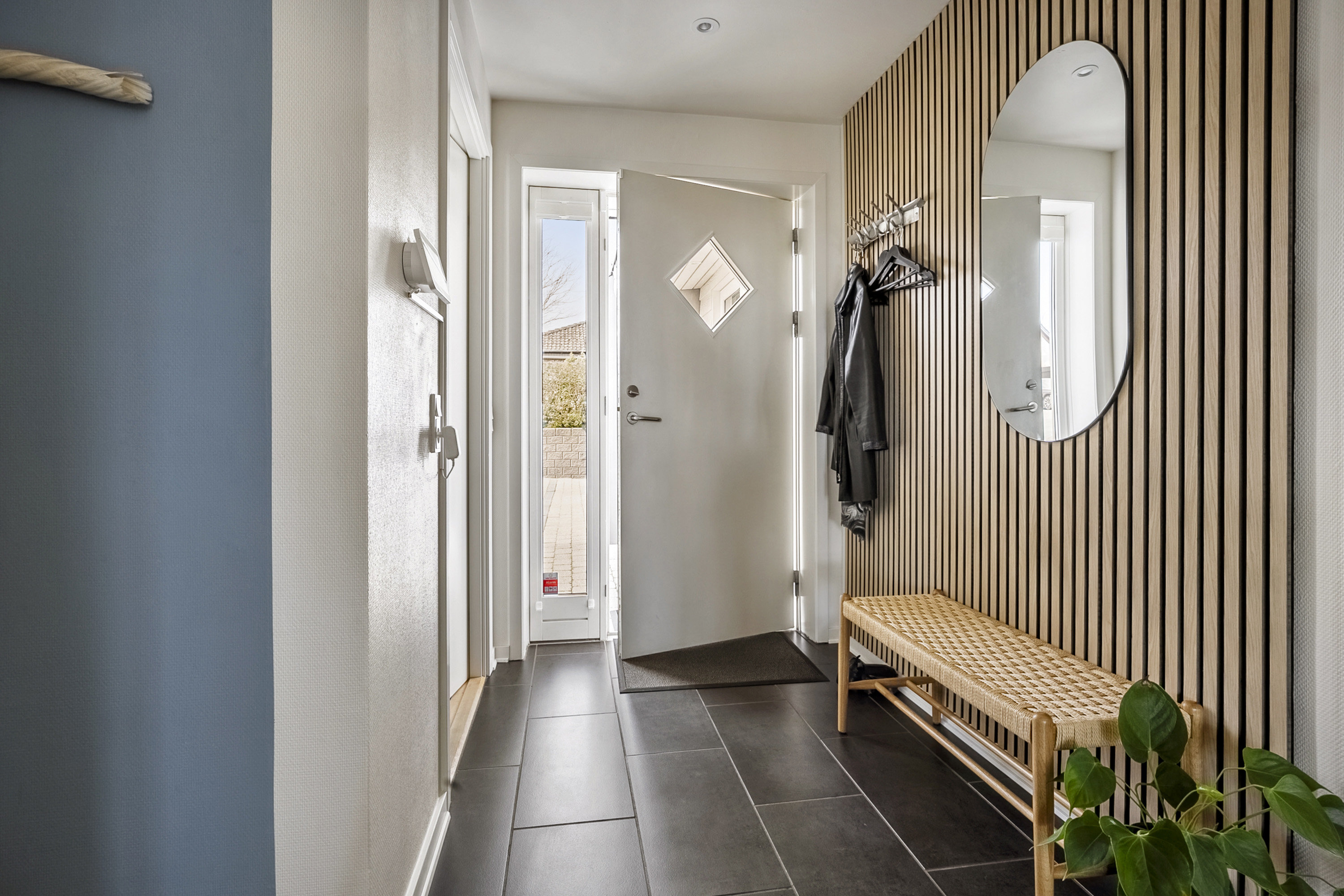 Fremhævet entré billede i fuldskærmstilstand. Billede af Nakskovvej 23, 6000 Kolding