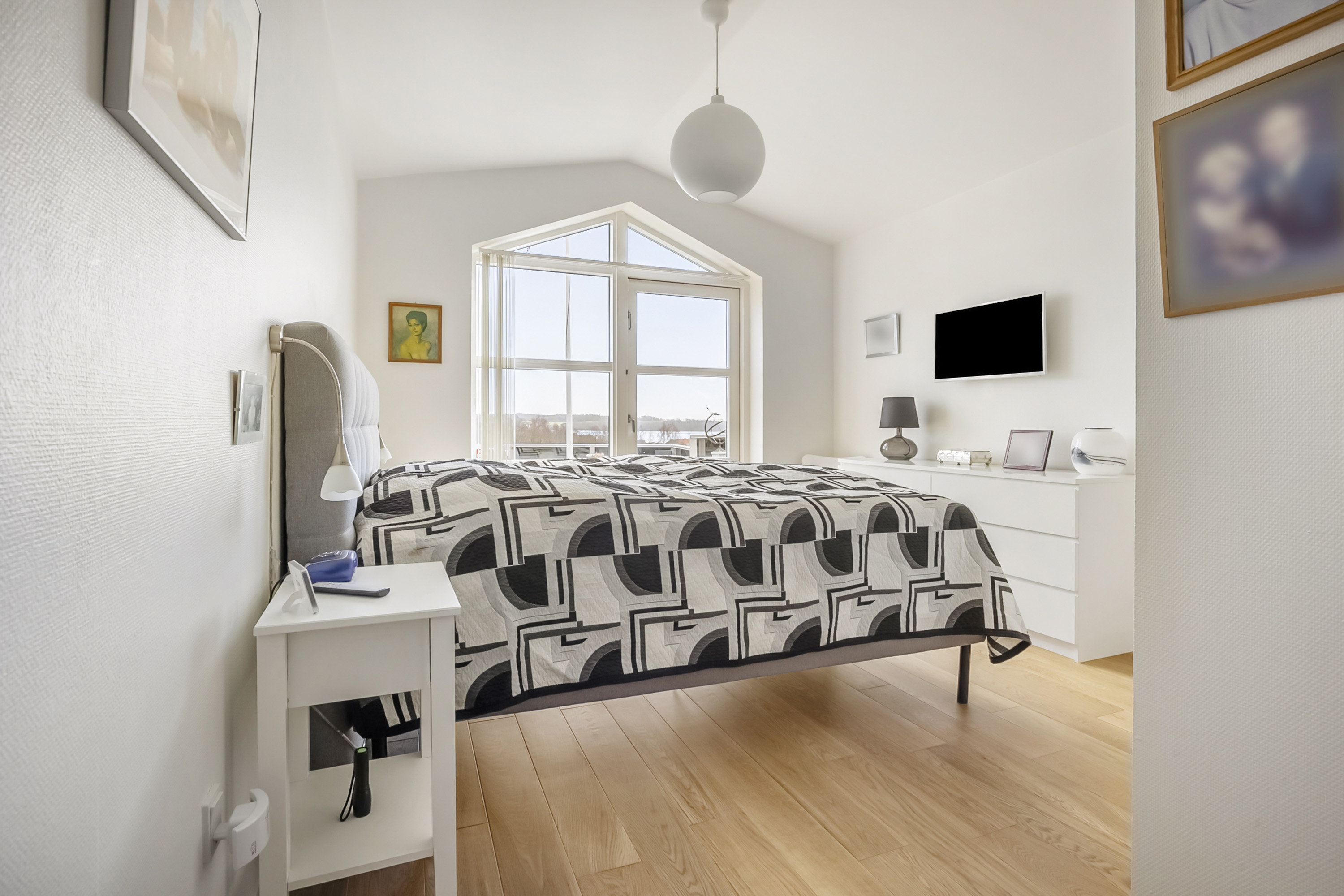 Fremhævet soveværelse billede i fuldskærmstilstand. Billede af Nakskovvej 23, 6000 Kolding