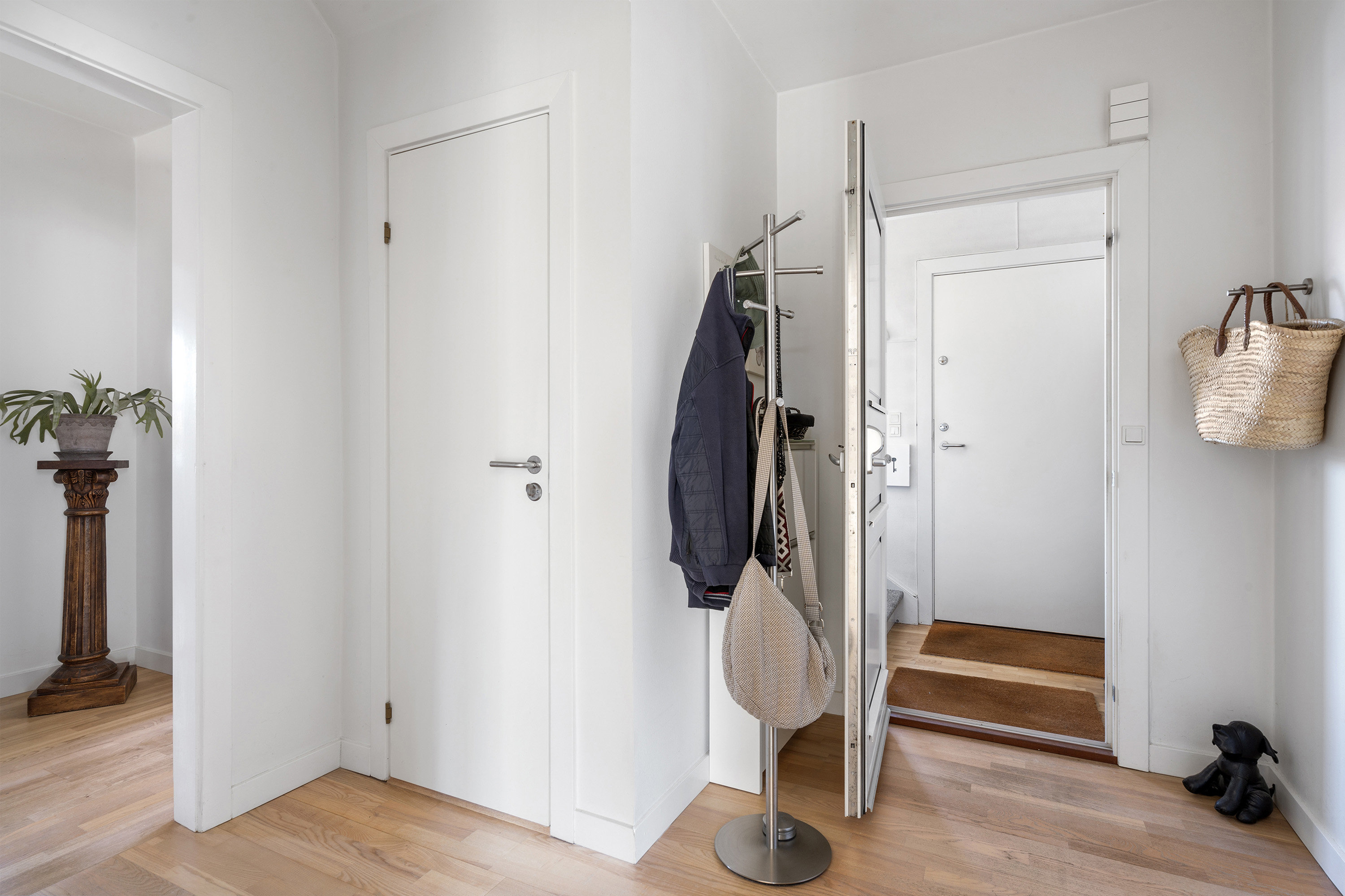 Fremhævet værelse billede i fuldskærmstilstand. Billede af Gammel Køge Landevej 734, 2660 Brøndby Strand