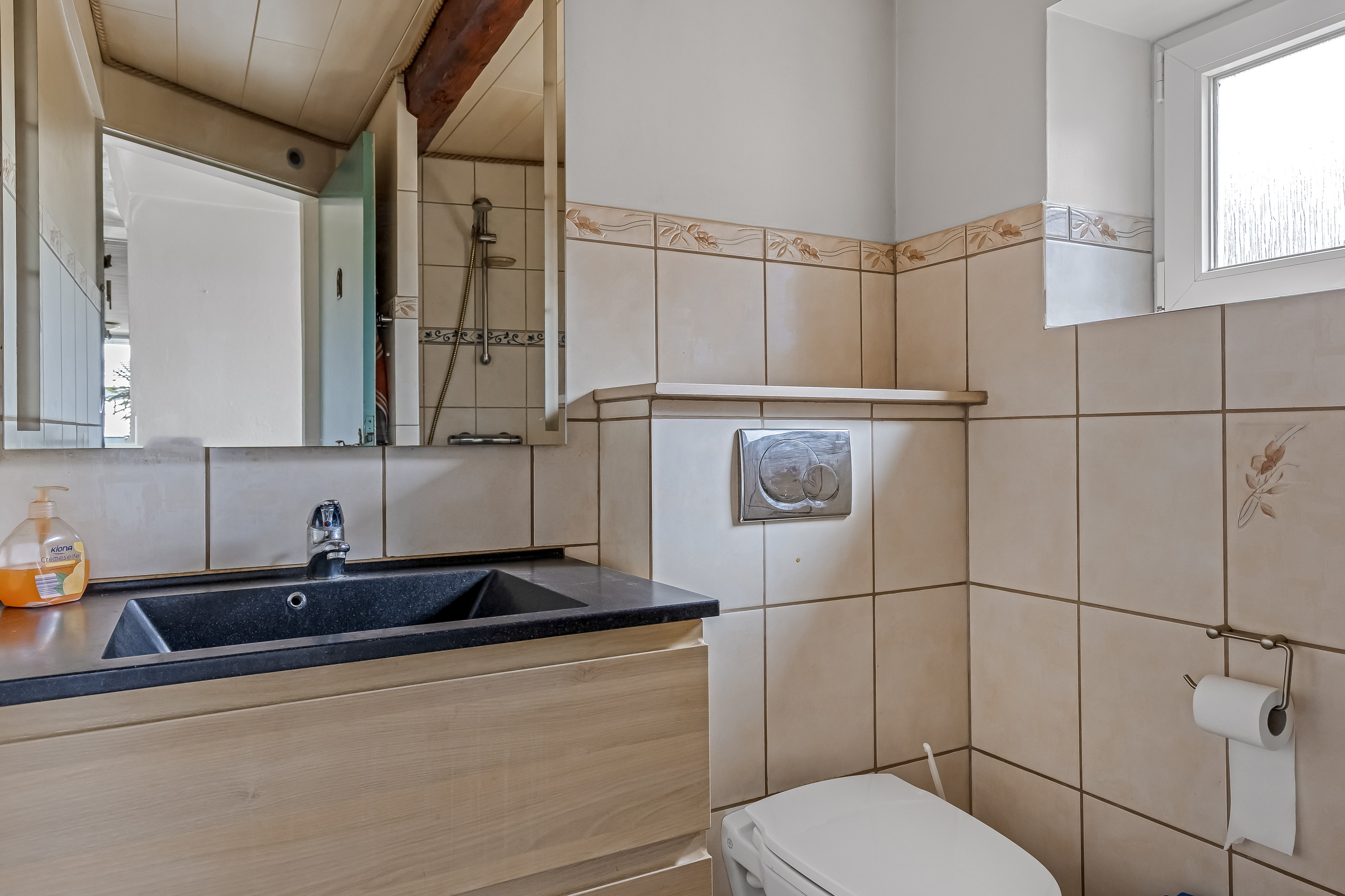 Fremhævet andet billede i fuldskærmstilstand. Billede af Emmerlevvej 28, 6280 Højer