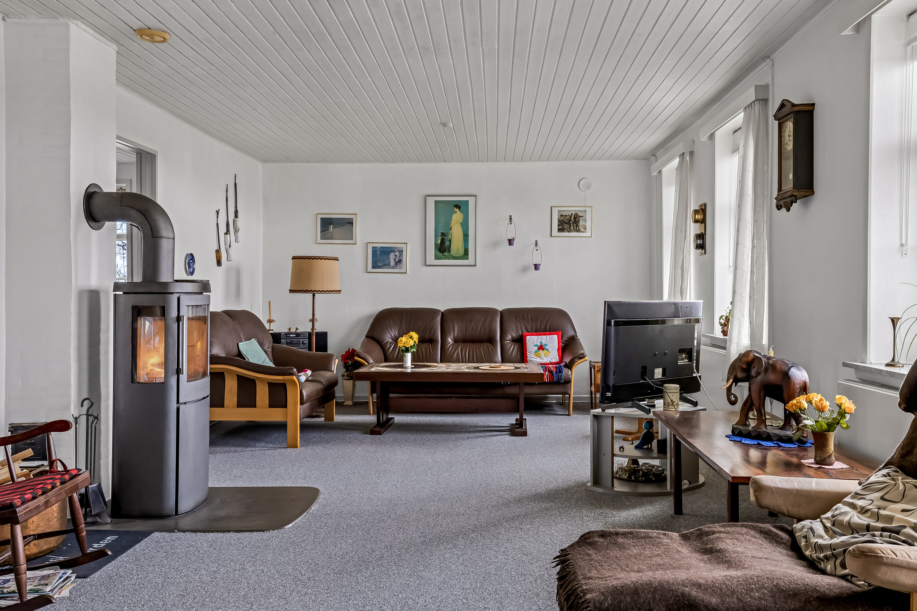 Fremhævet stue billede i fuldskærmstilstand. Billede af Emmerlevvej 28, 6280 Højer