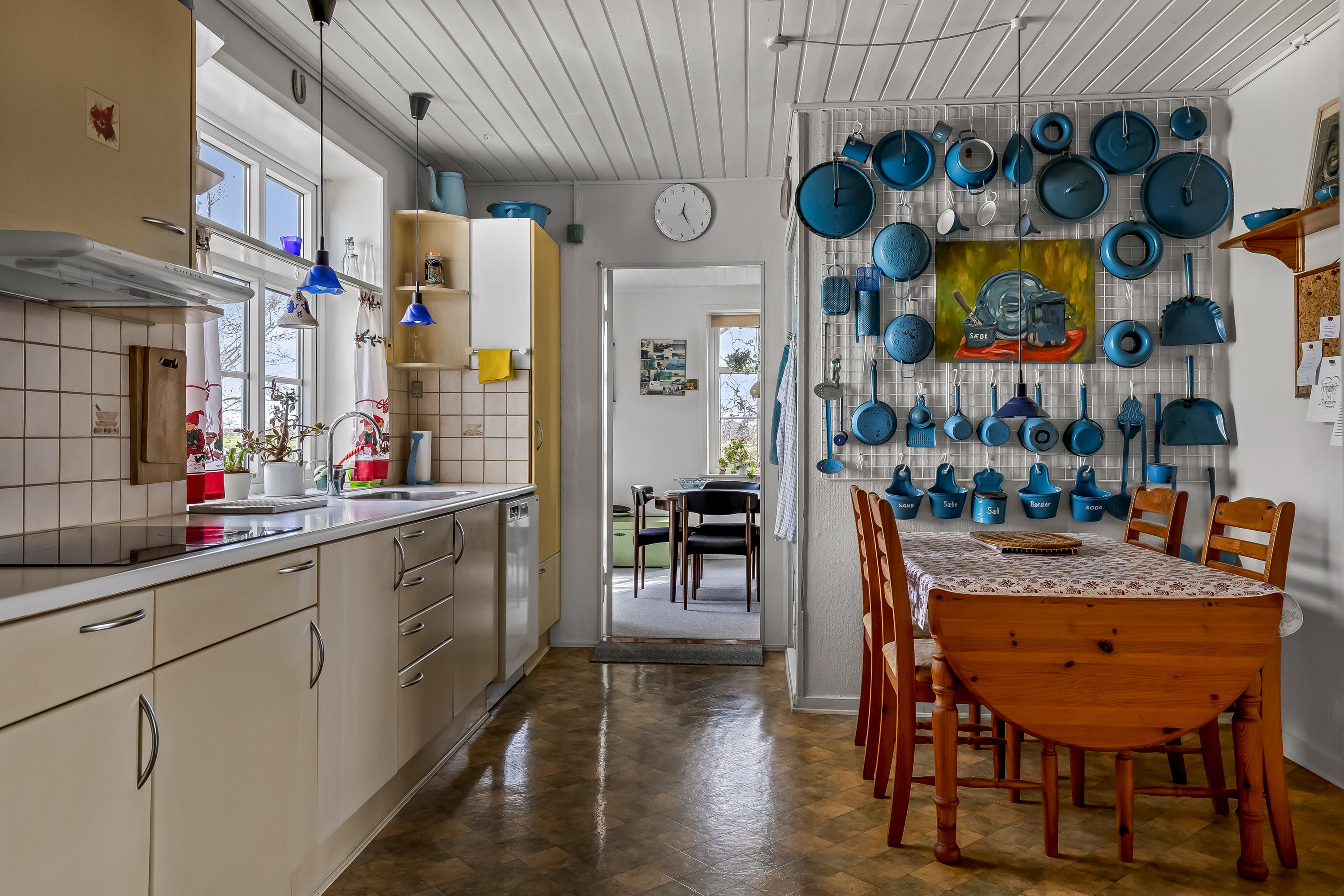 Fremhævet køkken billede i fuldskærmstilstand. Billede af Emmerlevvej 28, 6280 Højer