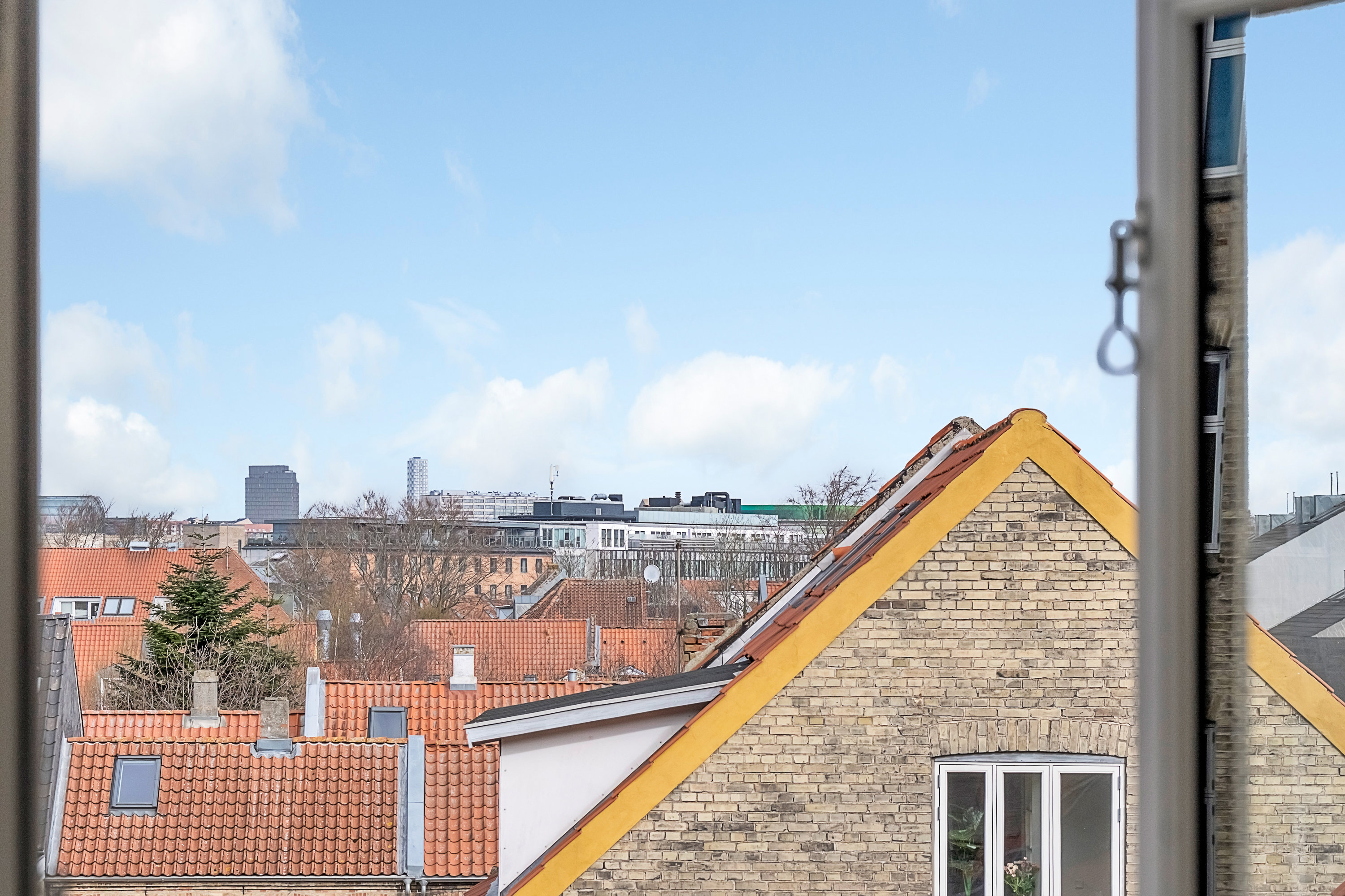 Fremhævet udsigt billede i fuldskærmstilstand. Billede af Skt. Pauls Gade 64, 2. th., 8000 Aarhus C