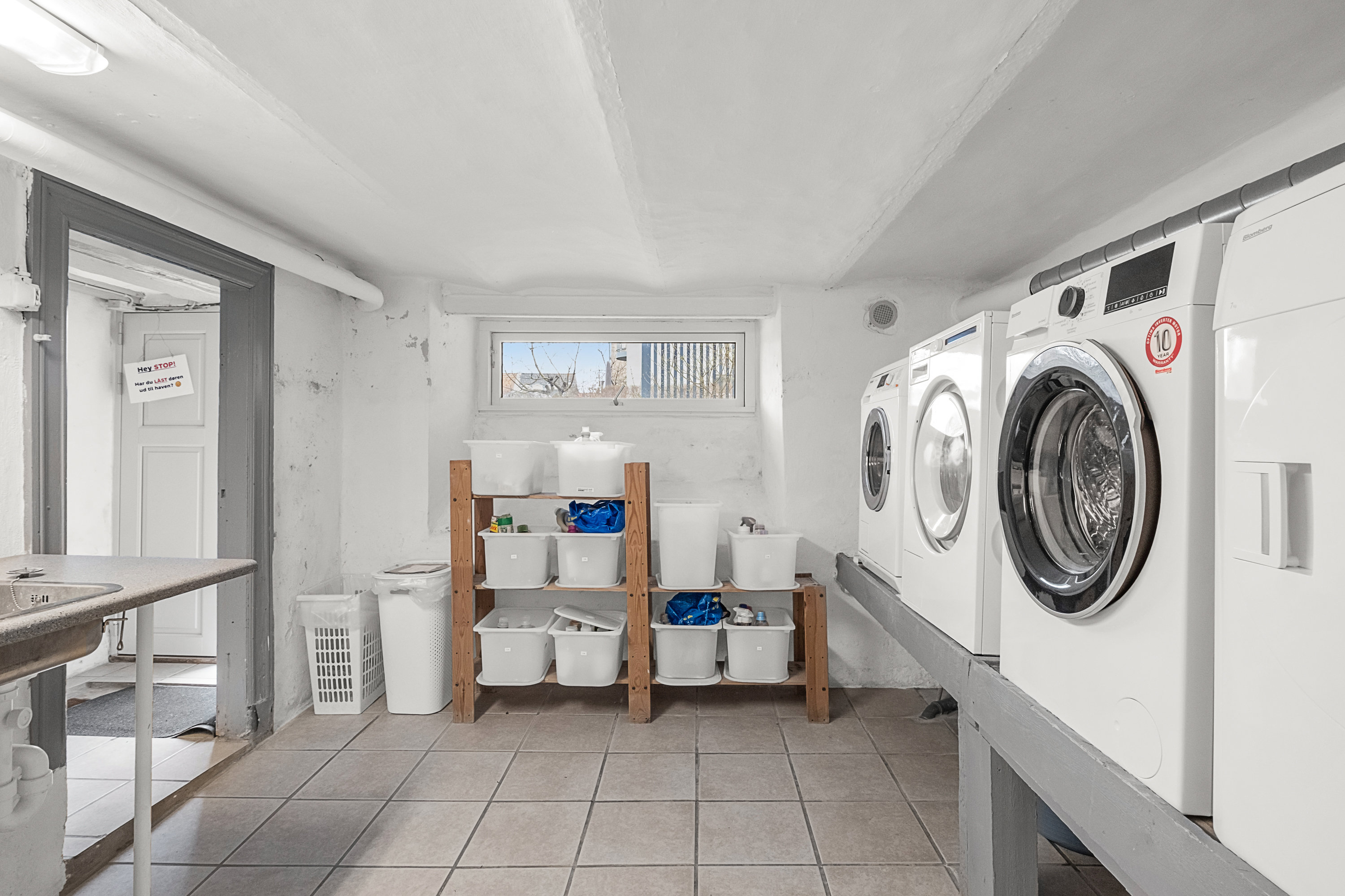 Fremhævet vaskerum billede i fuldskærmstilstand. Billede af Skt. Pauls Gade 64, 2. th., 8000 Aarhus C