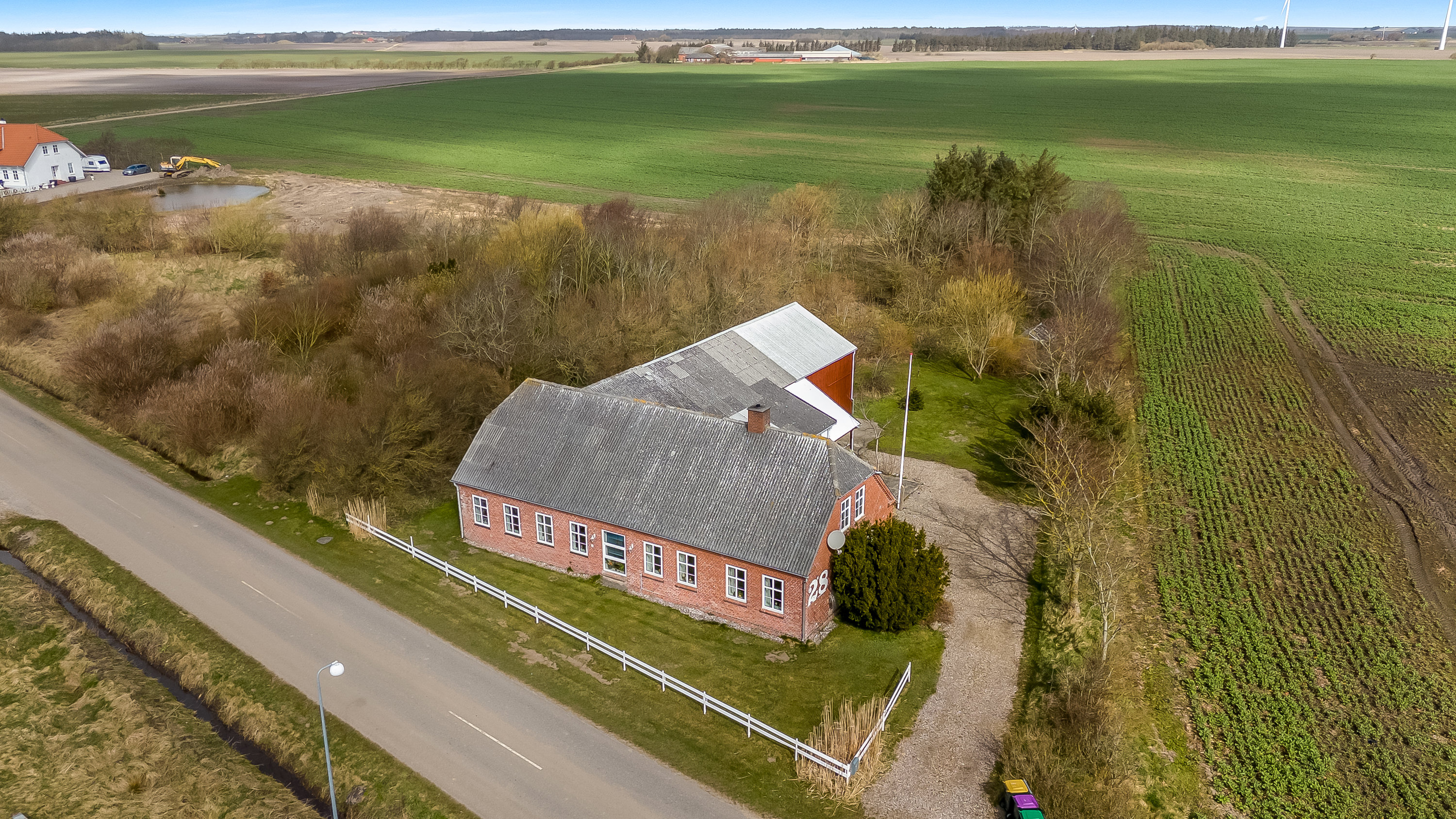Fremhævet luftfoto billede i fuldskærmstilstand. Billede af Emmerlevvej 28, 6280 Højer