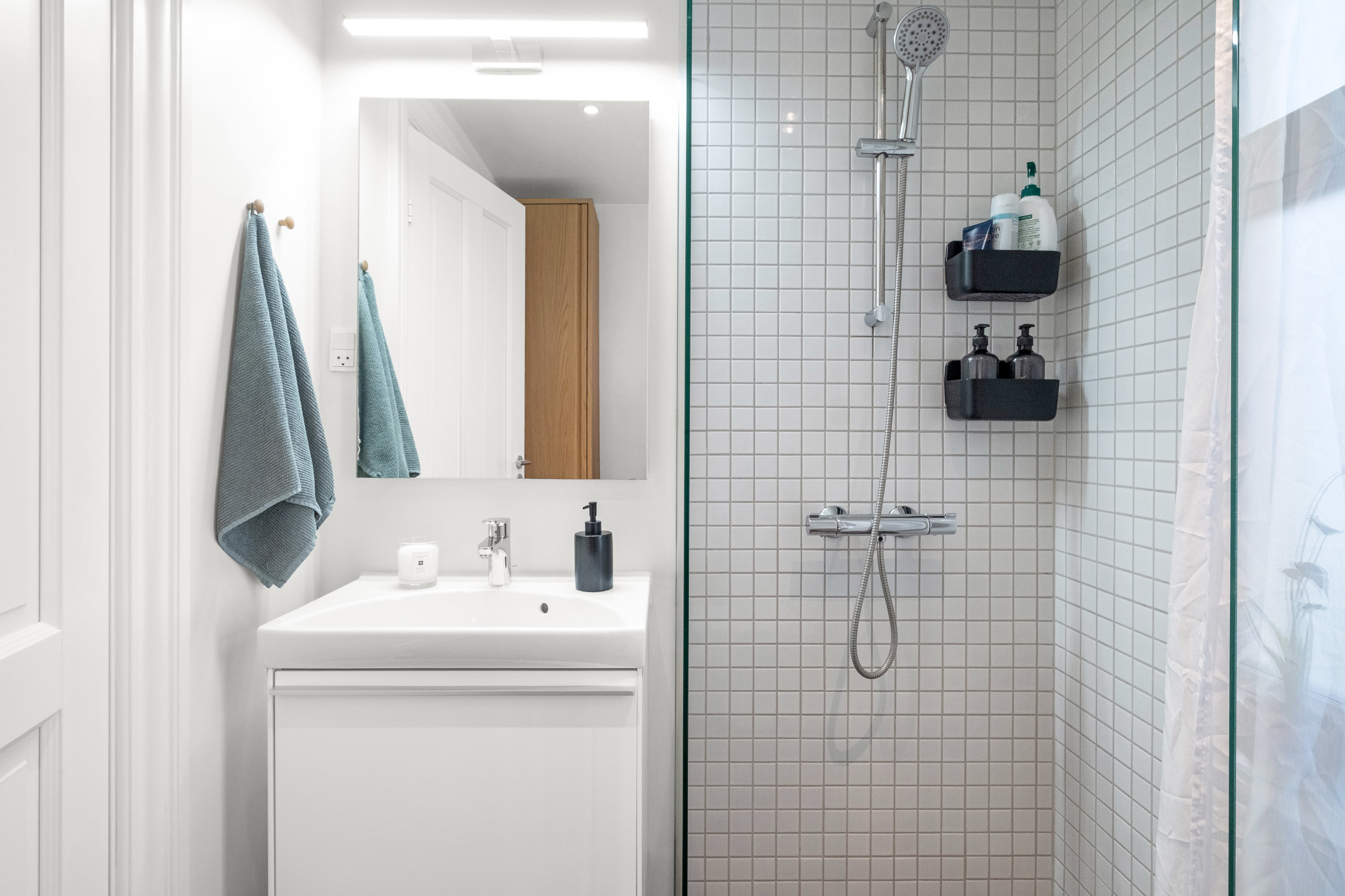 Fremhævet badeværelse billede i fuldskærmstilstand. Billede af Sjællandsgade 119B, 1. th., 8000 Aarhus C