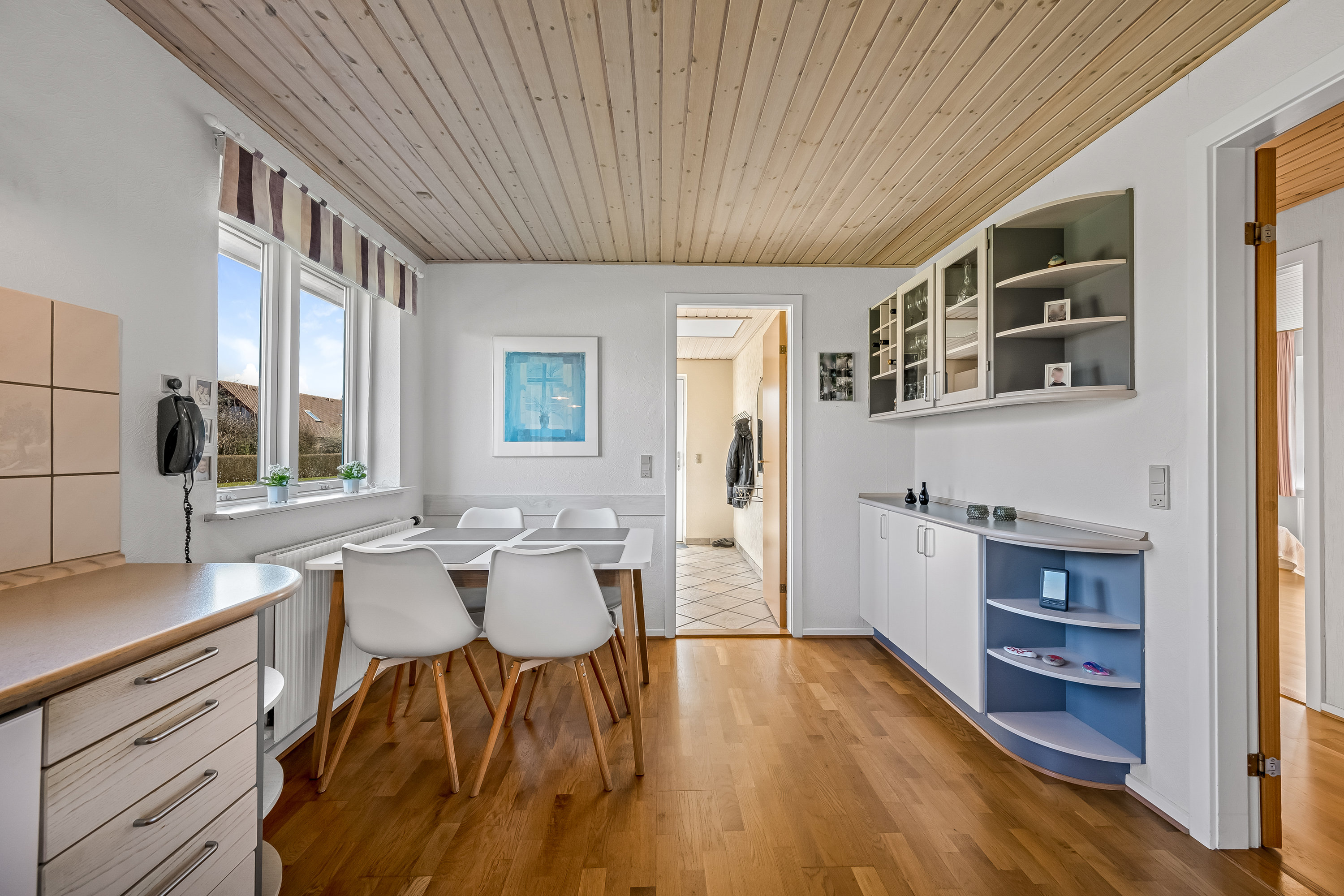 Fremhævet stue billede i fuldskærmstilstand. Billede af Spættevej 6, 6980 Tim