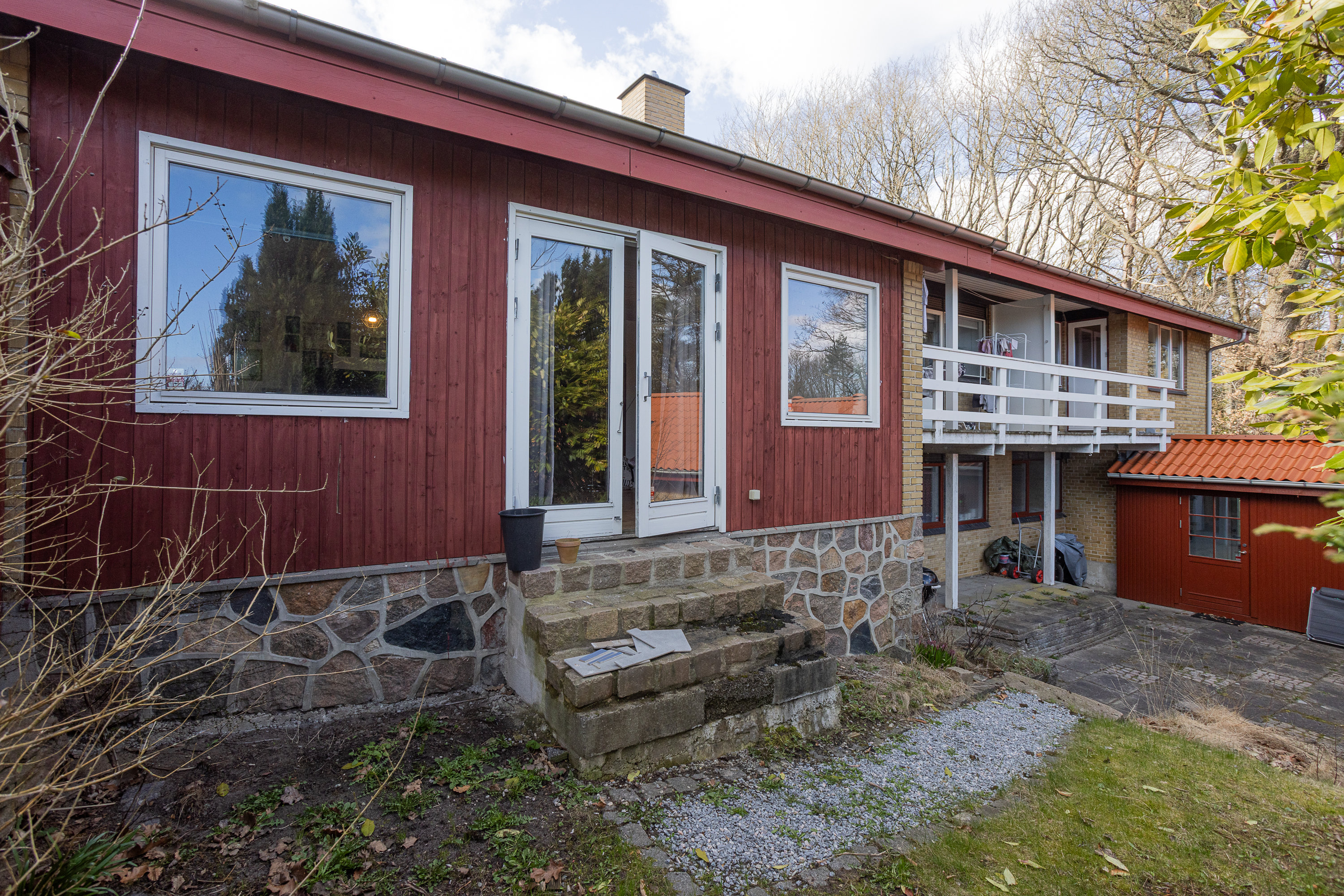 Fremhævet terrasse billede i fuldskærmstilstand. Billede af Ligustervej 35, 8600 Silkeborg