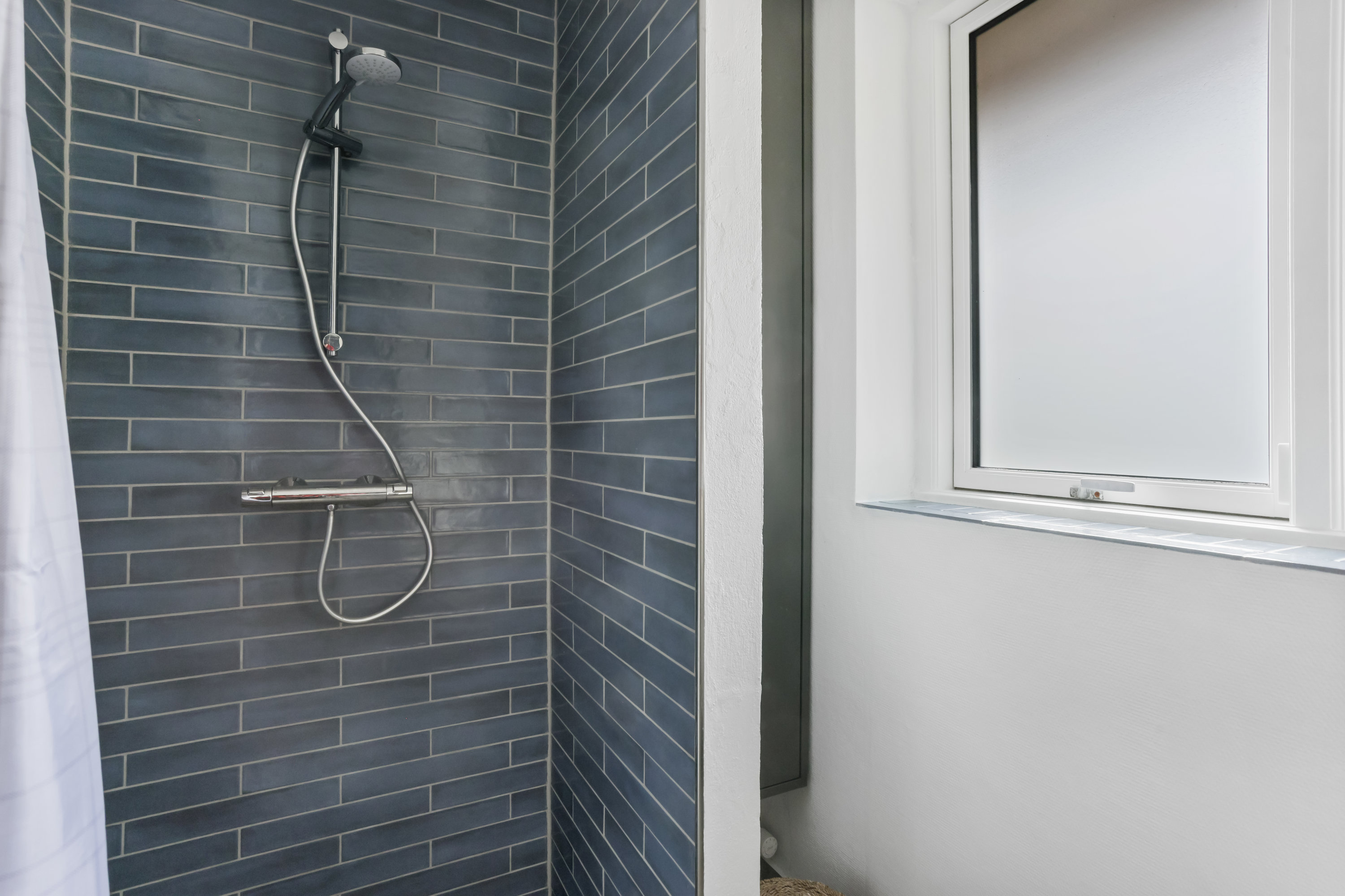 Fremhævet badeværelse billede i fuldskærmstilstand. Billede af Ligustervej 35, 8600 Silkeborg