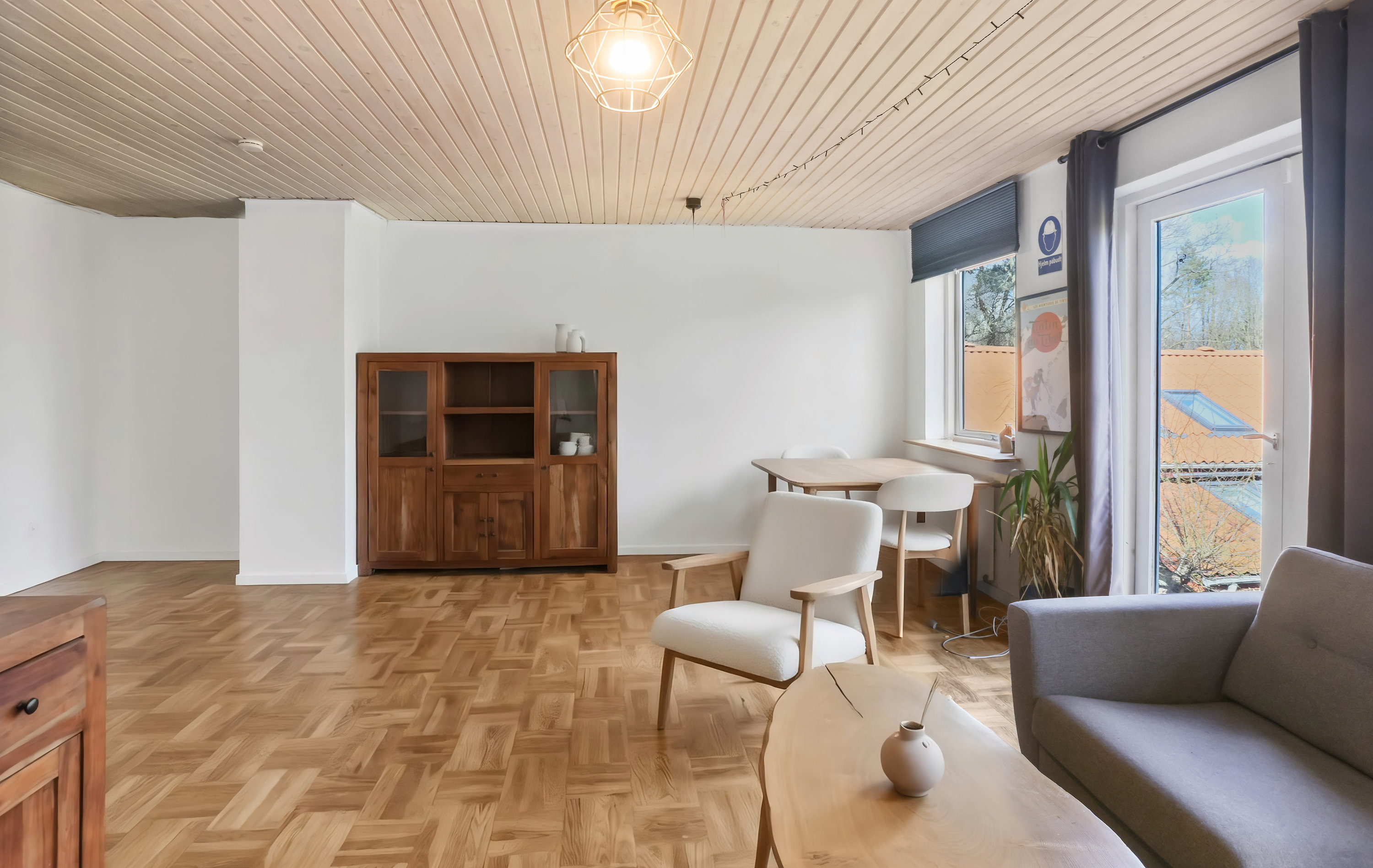 Fremhævet stue billede i fuldskærmstilstand. Billede af Ligustervej 35, 8600 Silkeborg