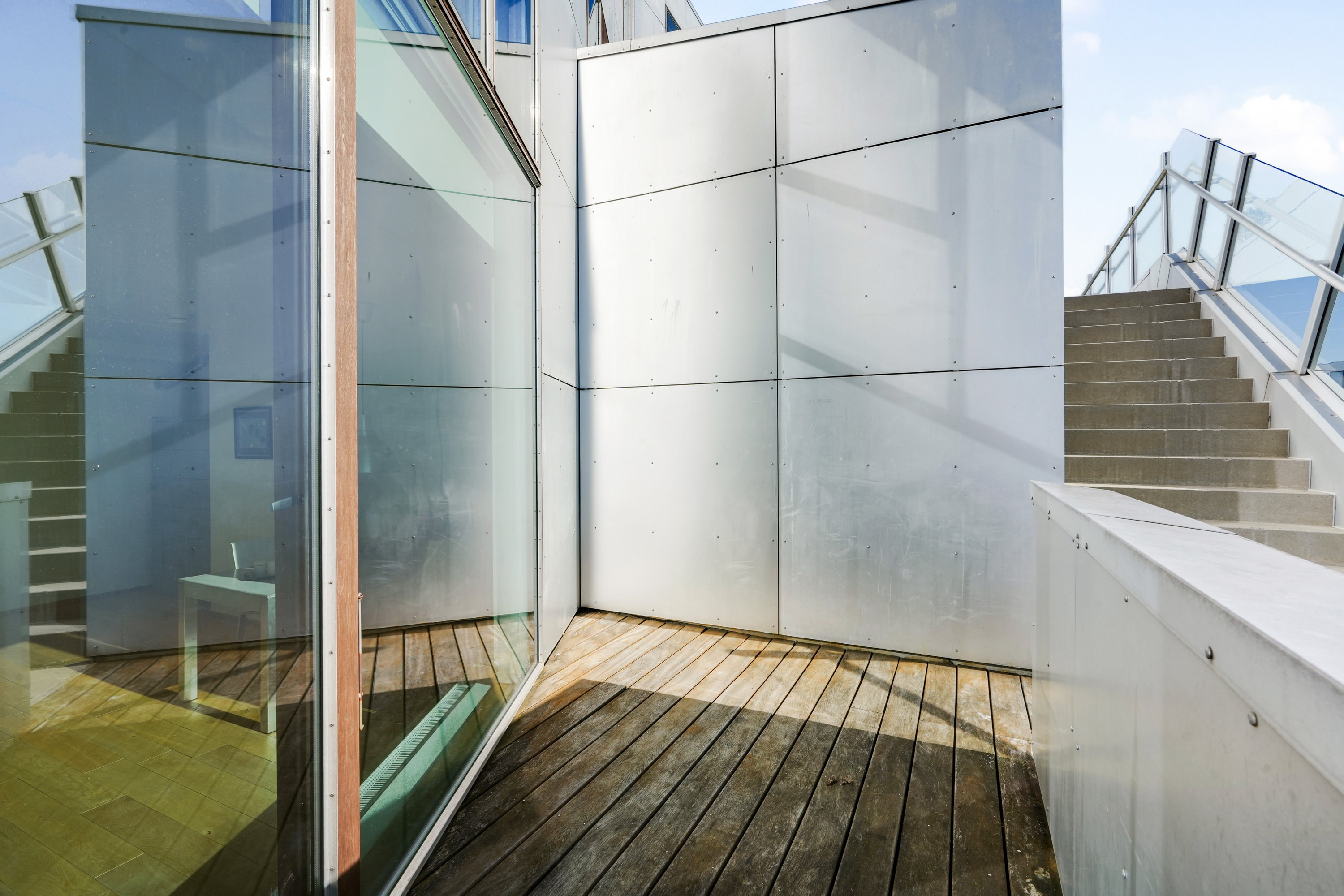 Fremhævet altan billede i fuldskærmstilstand. Billede af Richard Mortensens Vej 77, 8. p8., 2300 København S